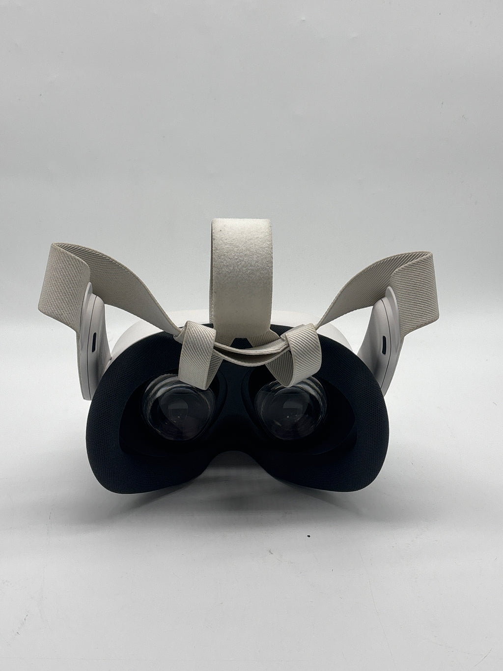 Meta Quest 3S 128GB Standalone VR Headset White - Used