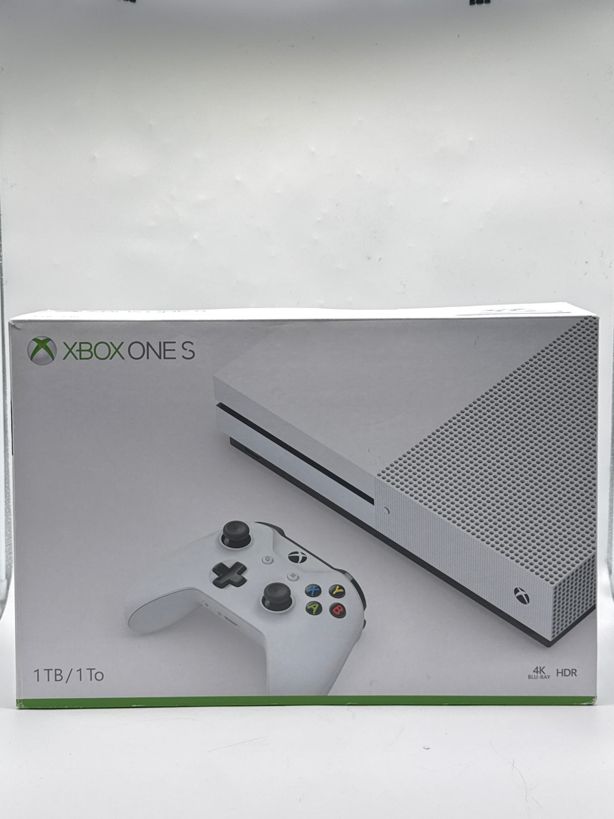 Microsoft Xbox One S 1TB White w/ Controller - Used