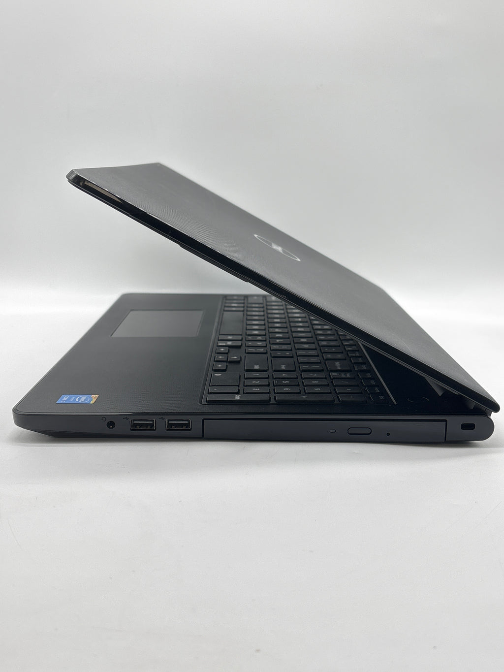 Dell Inspiron 3558 15.6" i3-5015U 4GB RAM 1TB HDD