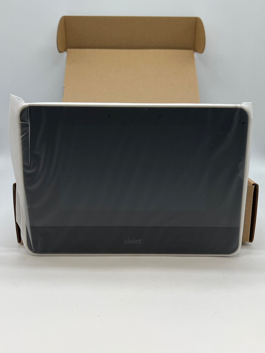 Vivint Smart Hub Pro Gen 2 VS-SHP200-001 - New In Box