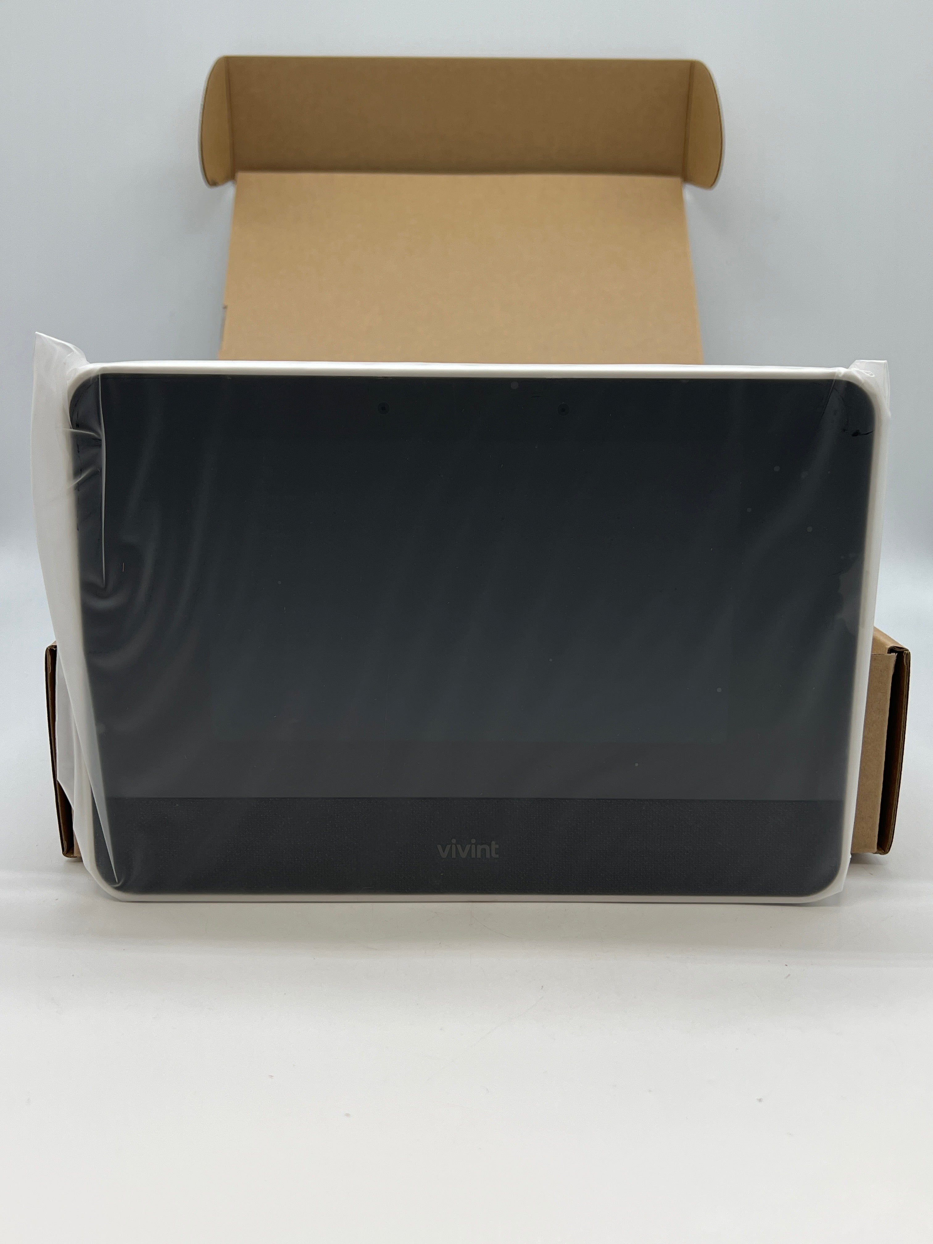 Vivint Smart Hub Pro Gen 2 VS-SHP200-001 - New In Box