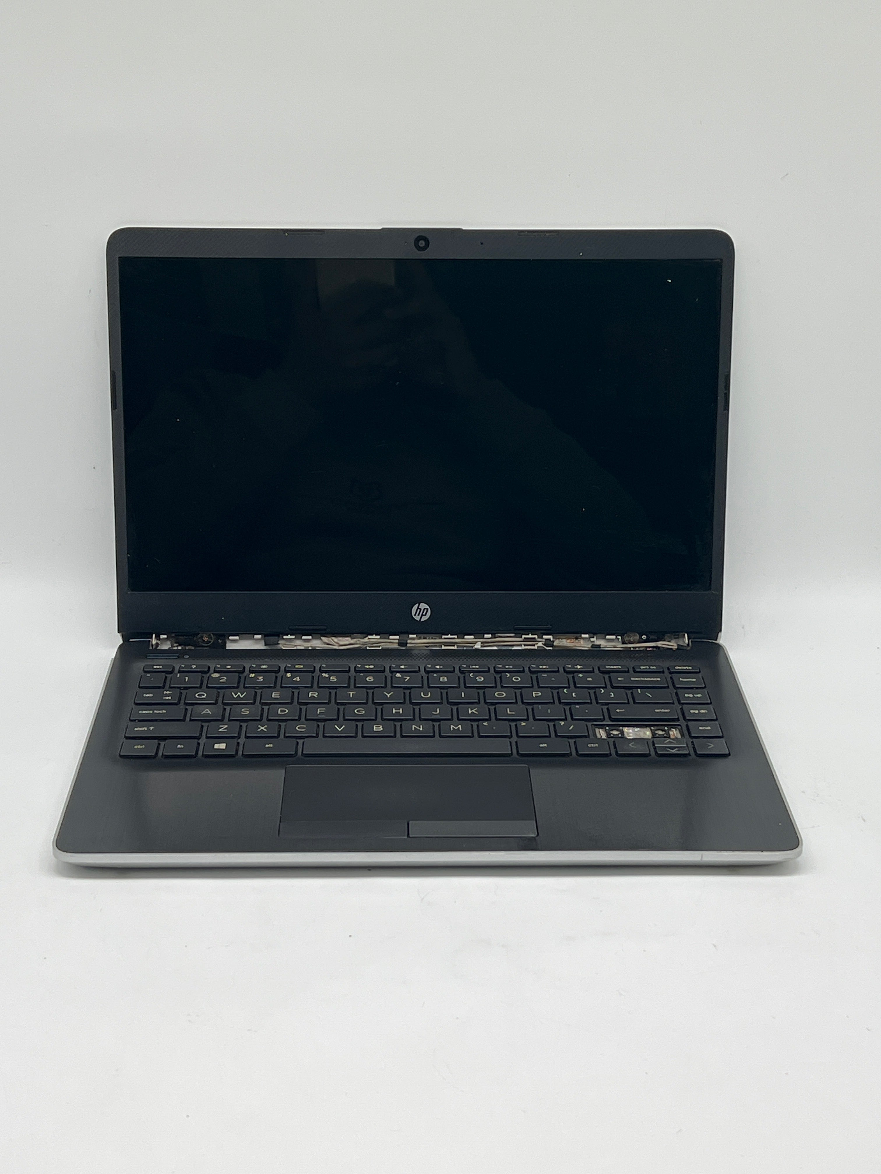 HP 14-cf0052od Core i3-8130U 8GB RAM 128GB SSD - For Parts (Read)
