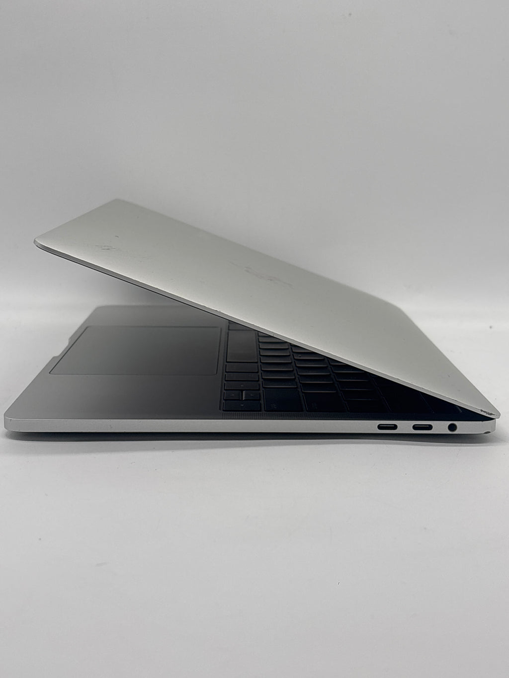 Apple MacBook Pro 13.3" Intel Core i5 8GB RAM 256GB SSD - For Parts