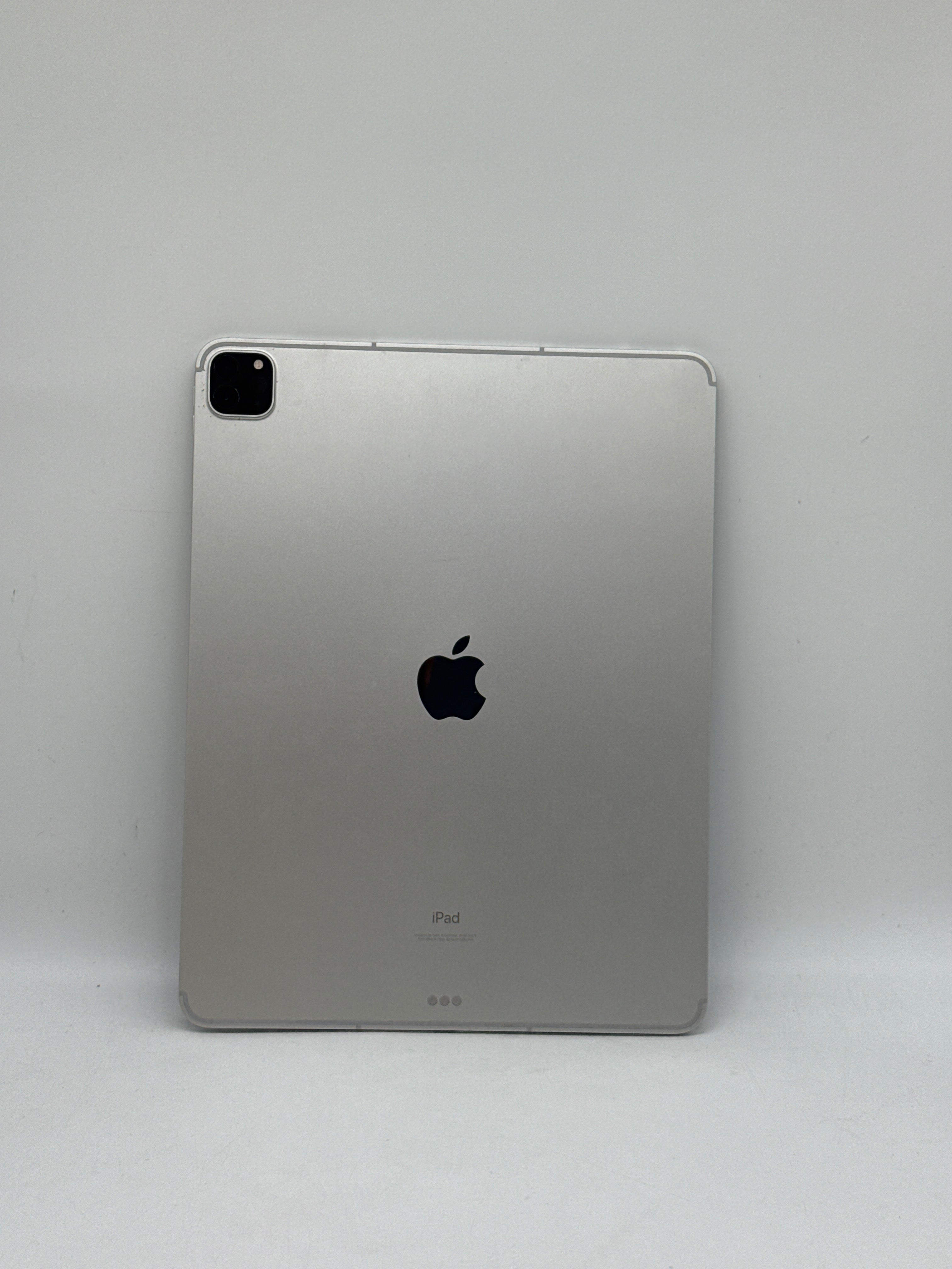 Apple iPad Pro 12.9" (5th Gen) A2379 2TB Unlocked Broken screen