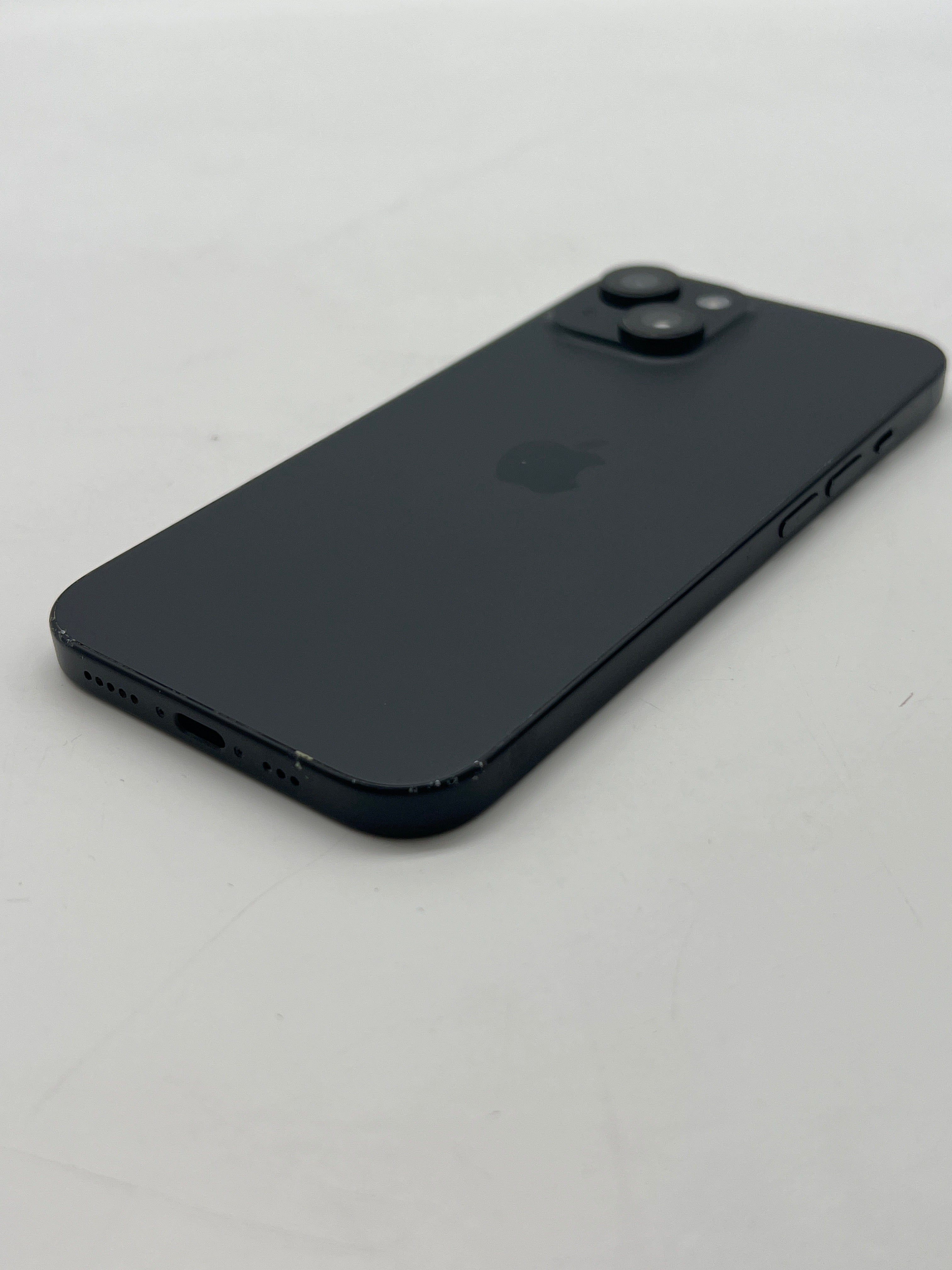 Apple iPhone 15 256GB Unlocked Black - Used