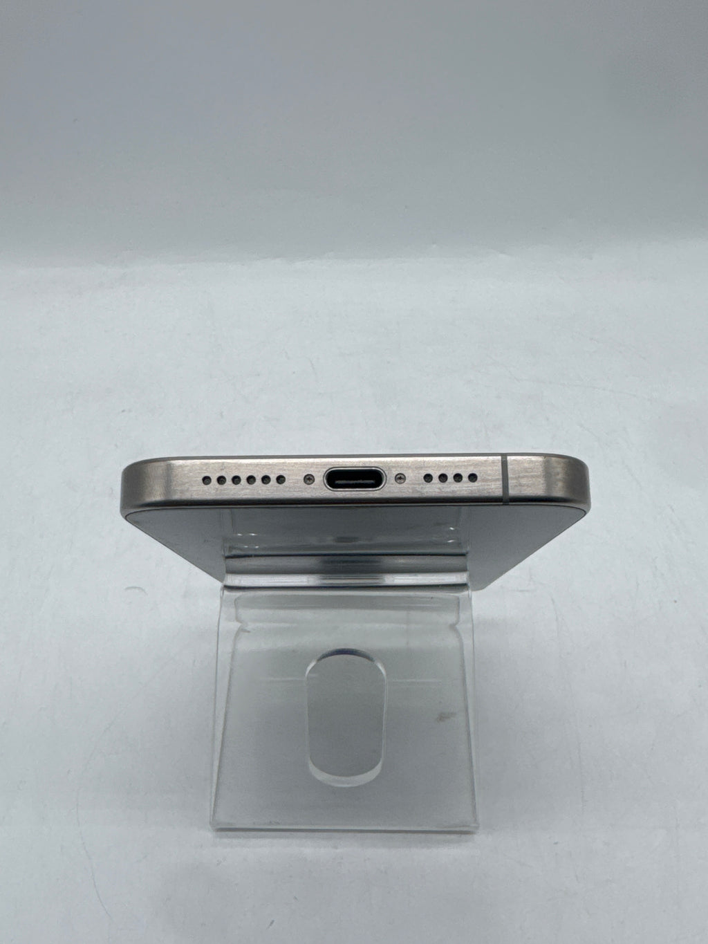 Apple iPhone 15 Pro Max 256GB Natural Titanium Unlocked eSIM - Used
