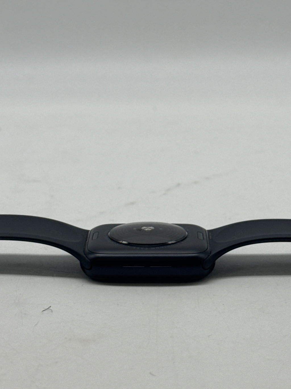 Apple Watch SE 2nd Generation 44mm GPS + Cellular Unlocked Black W/Charger