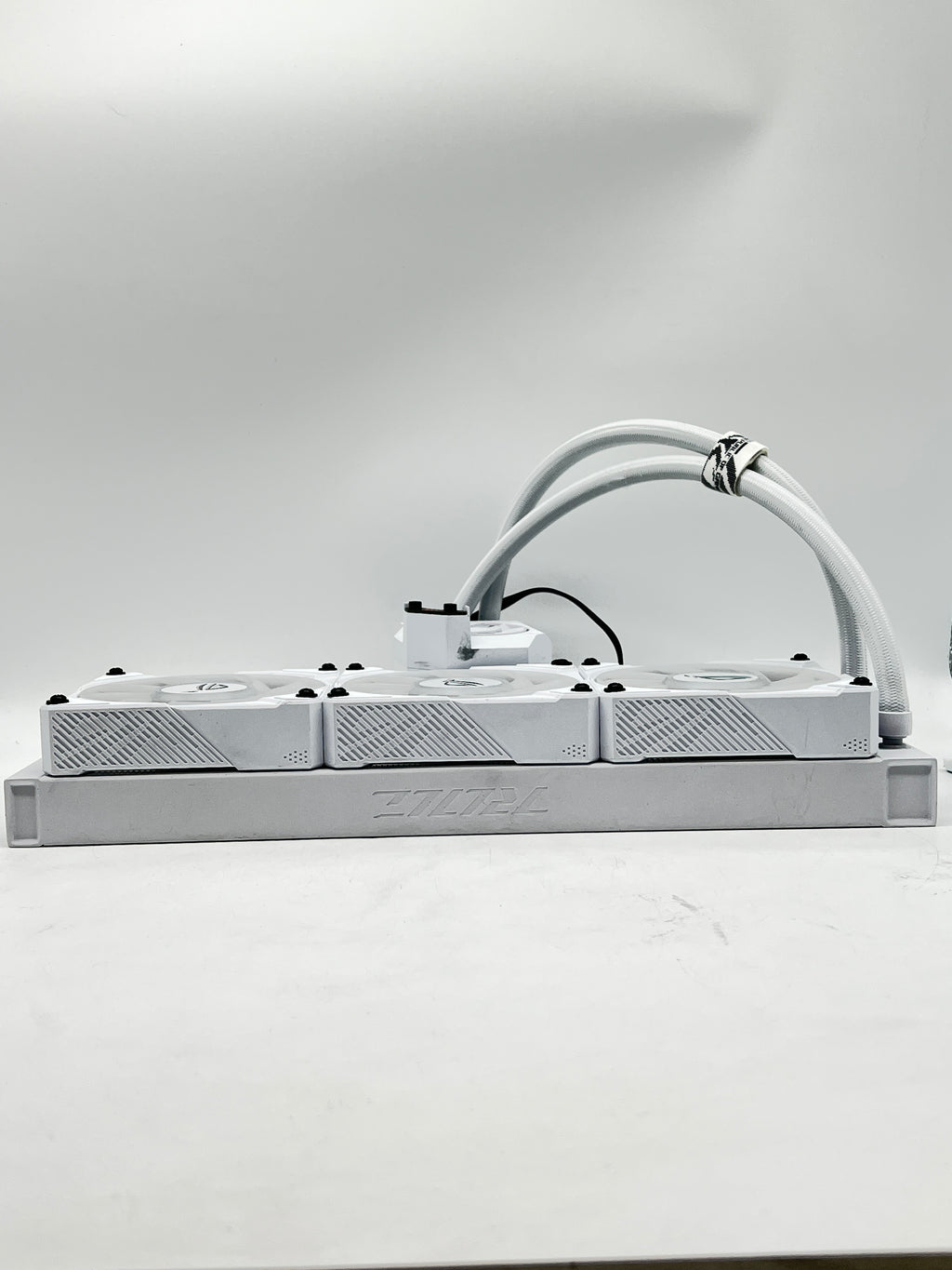 ASUS ROG Ryujin III 360 ARGB Extreme Liquid Cooler - White Used
