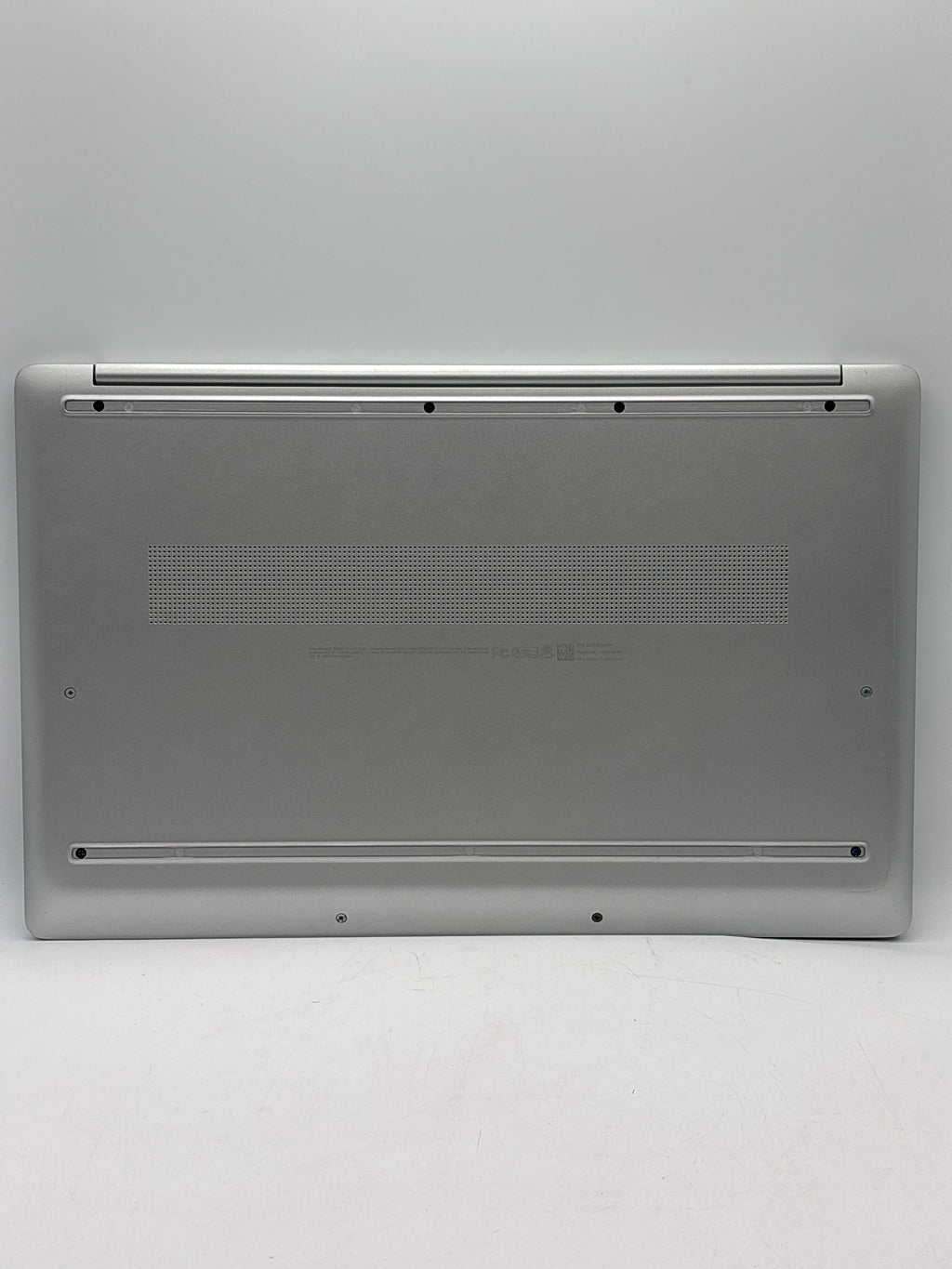 HP 17-cn0001tg Pentium N5030 8GB RAM 128GB SSD