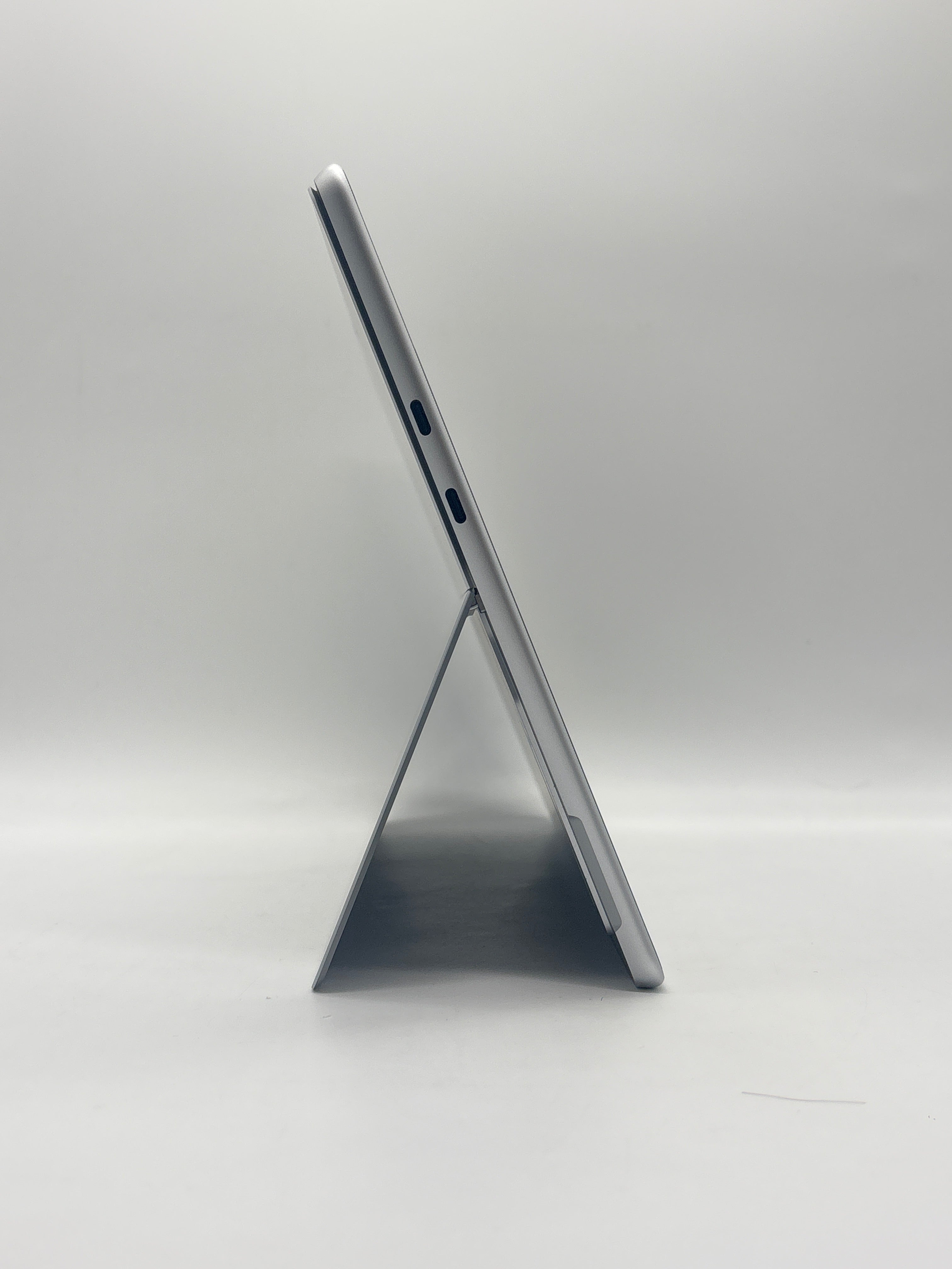 Microsoft 11th Edition 2076 Snapdragon X12 Core 32GB RAM 1TB SSD
