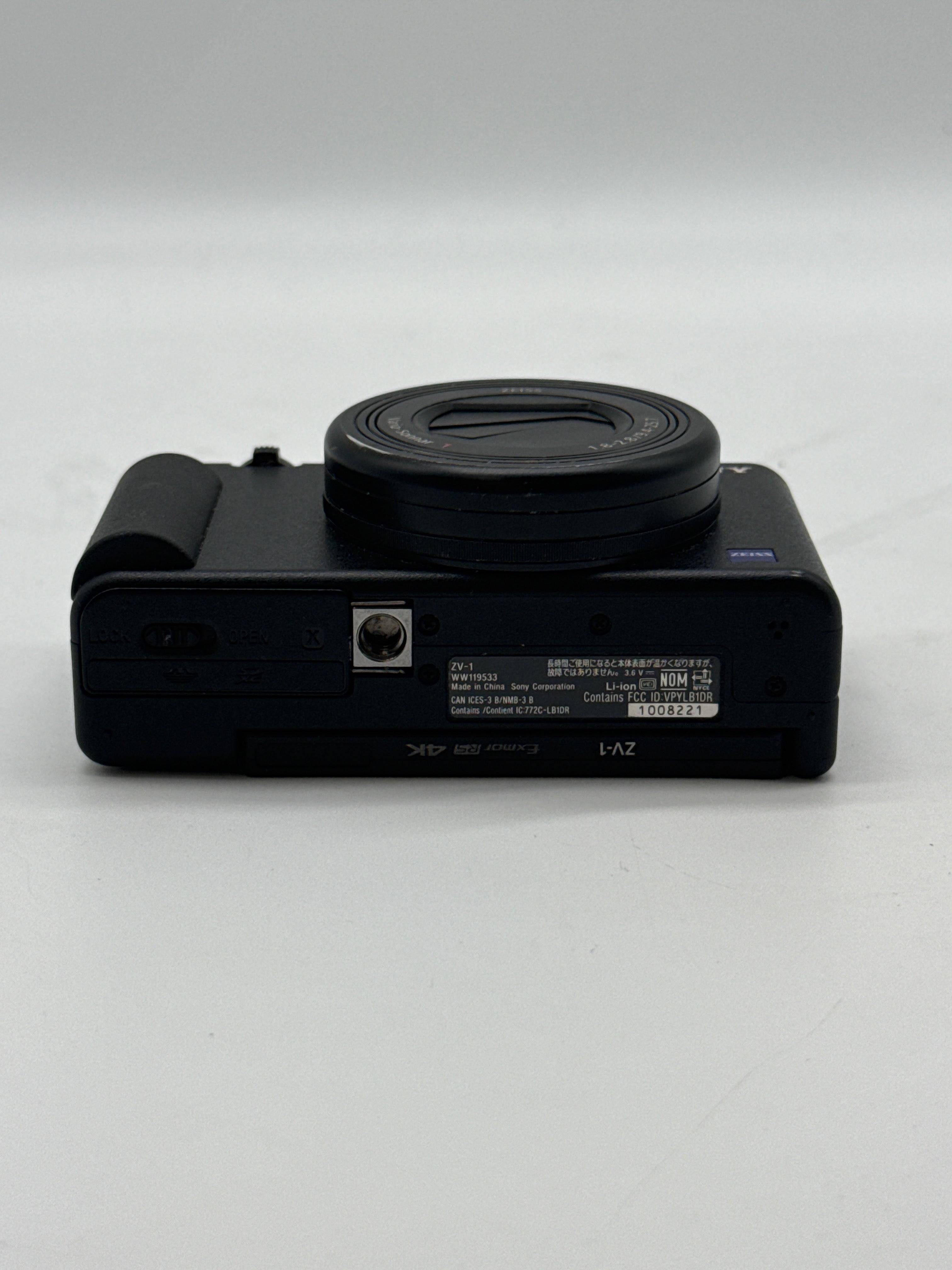Sony ZV-1 20.1 MP Digital Camera Compact Black - For parts (Shutter Issue)