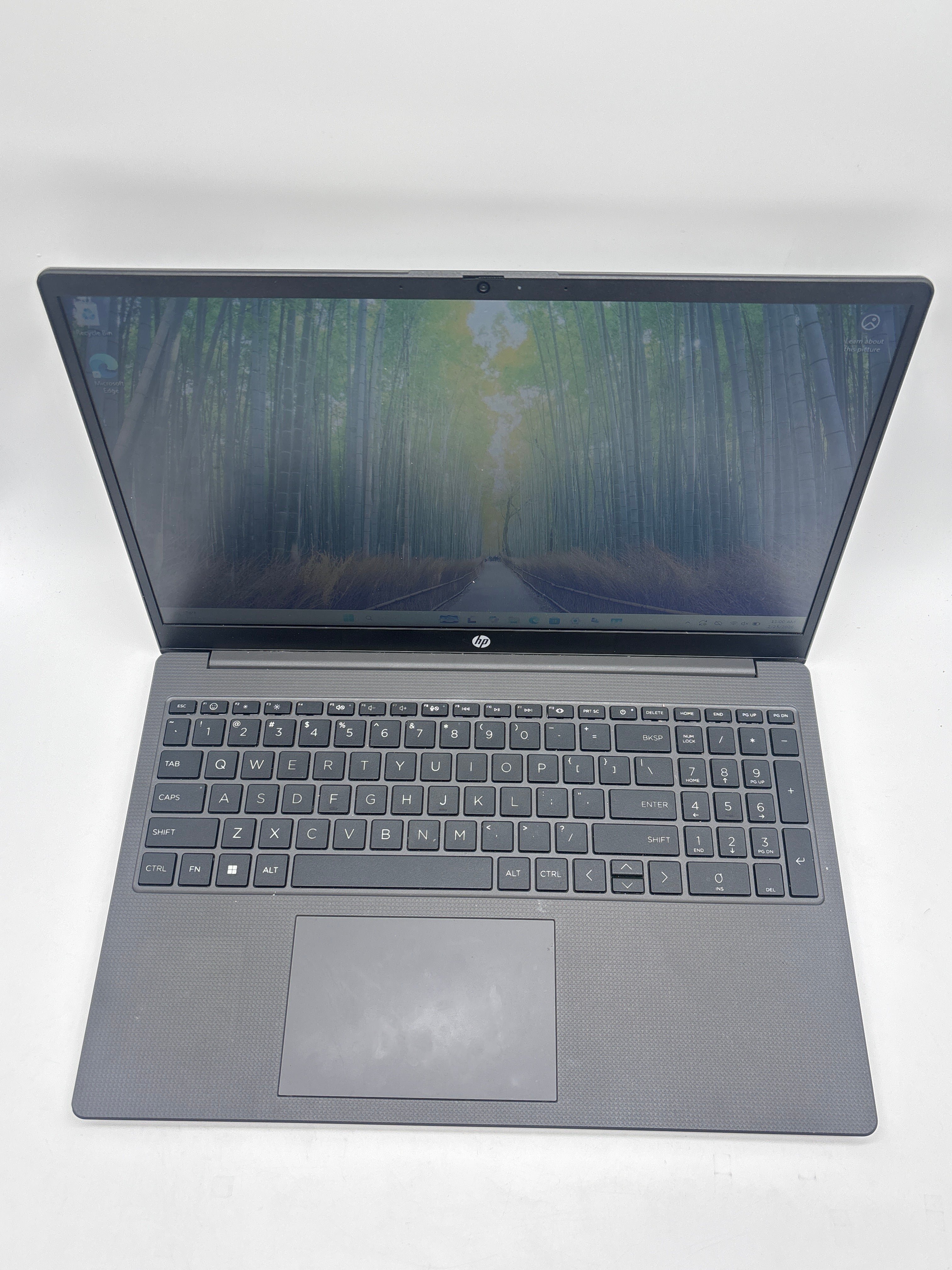HP 255 G10 Ryzen 3 7320U 8GB RAM 256GB SSD - Used
