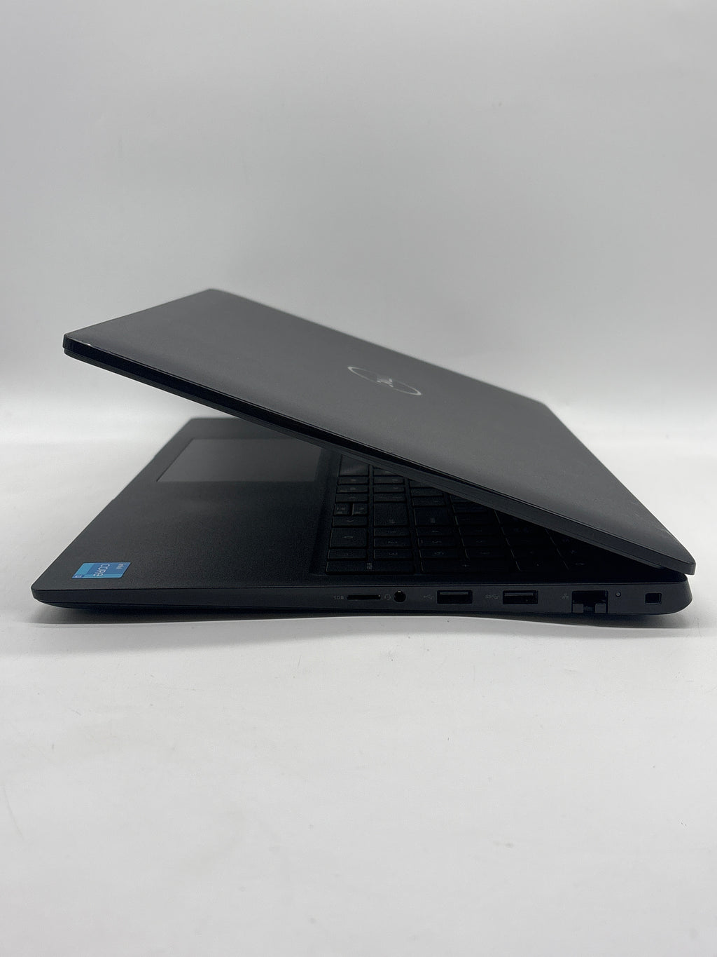 Dell Latitude 3520 15.6" i3-1115G4 8GB RAM 256GB SSD - Remotely Managed
