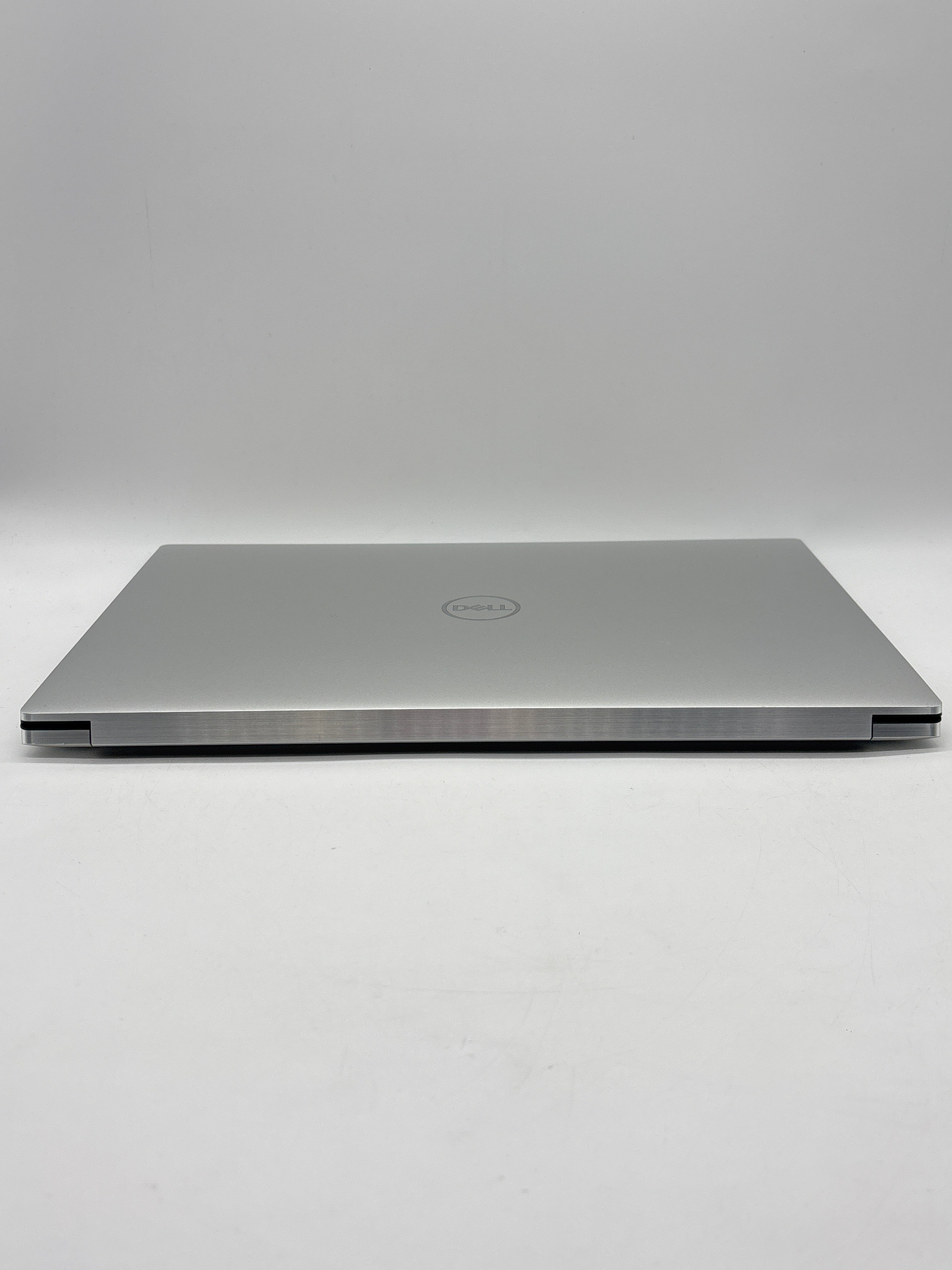 Dell XPS 15 9530 i7-13700H 32GB RAM 1TB SSD RTX 4050