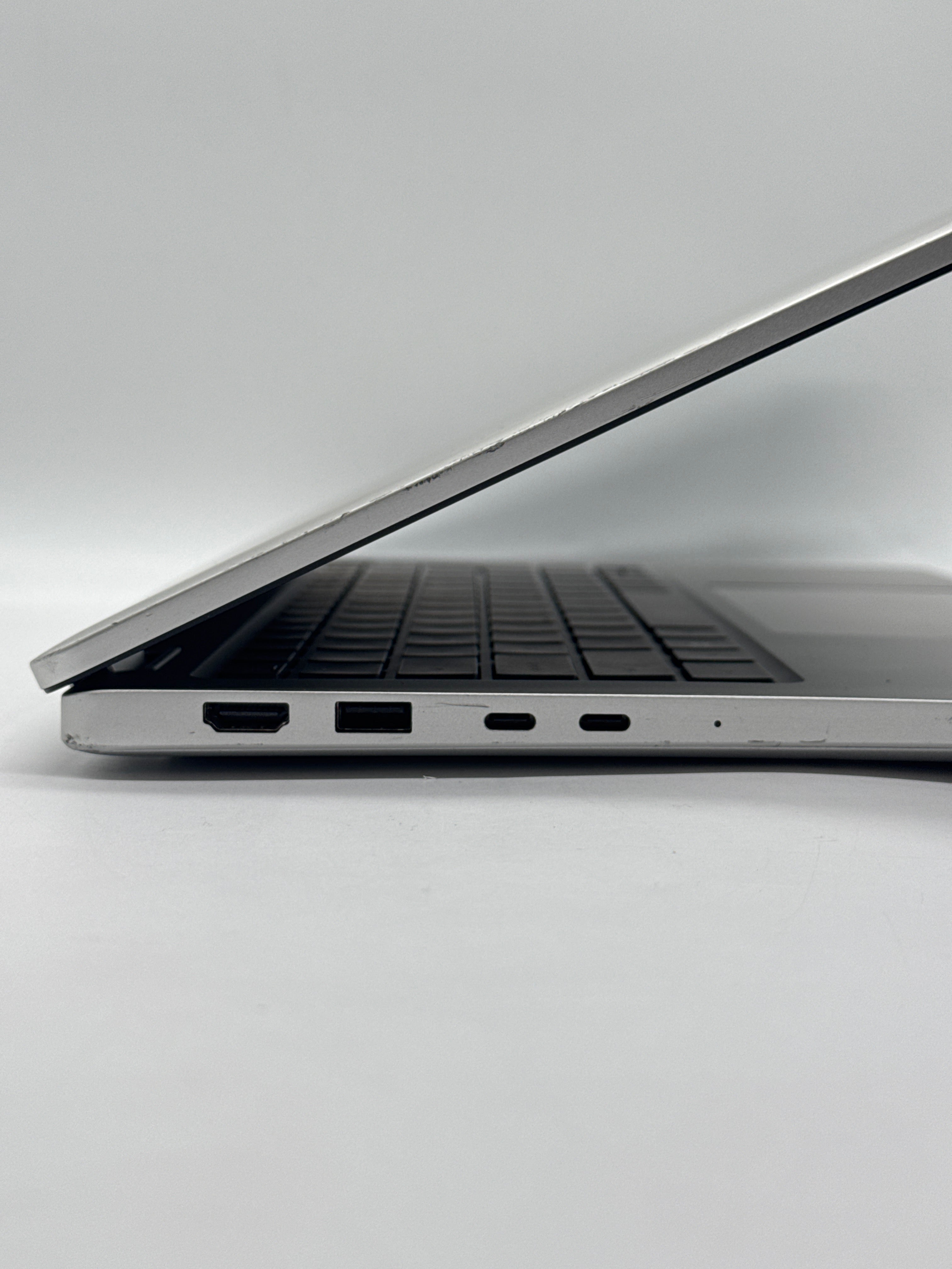 Dell Pro 14 Plus PB14250 Ultra 5 235U 16GB RAM 256GB SSD - Bios Locked/Remotely Managed
