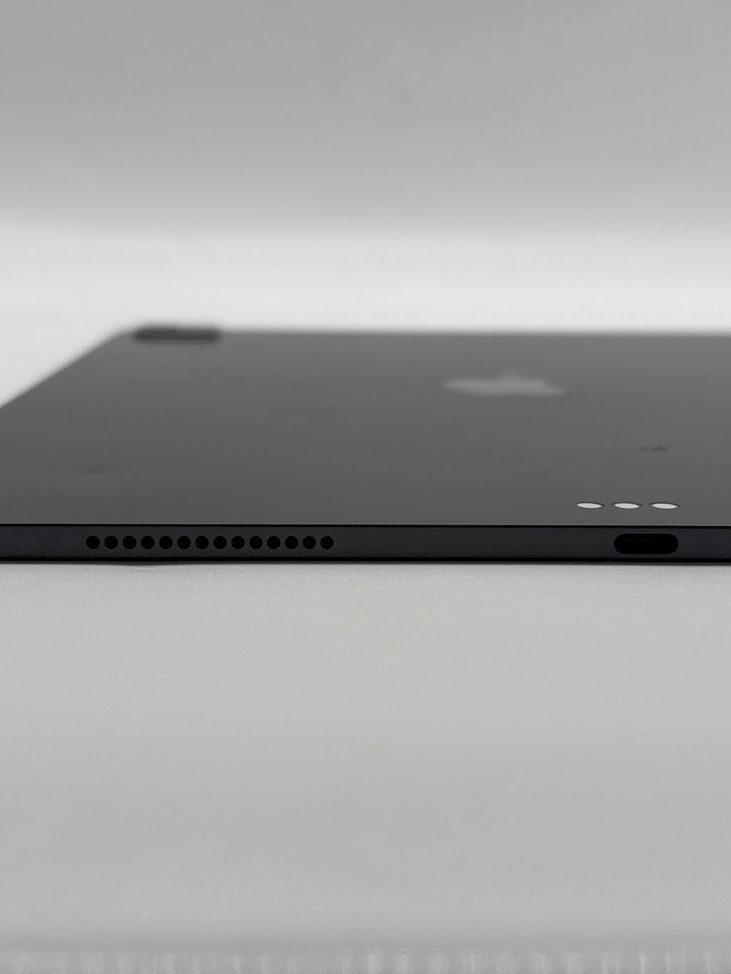 Apple iPad Pro 13in 256GB Wi-Fi Remotely Managed Setup