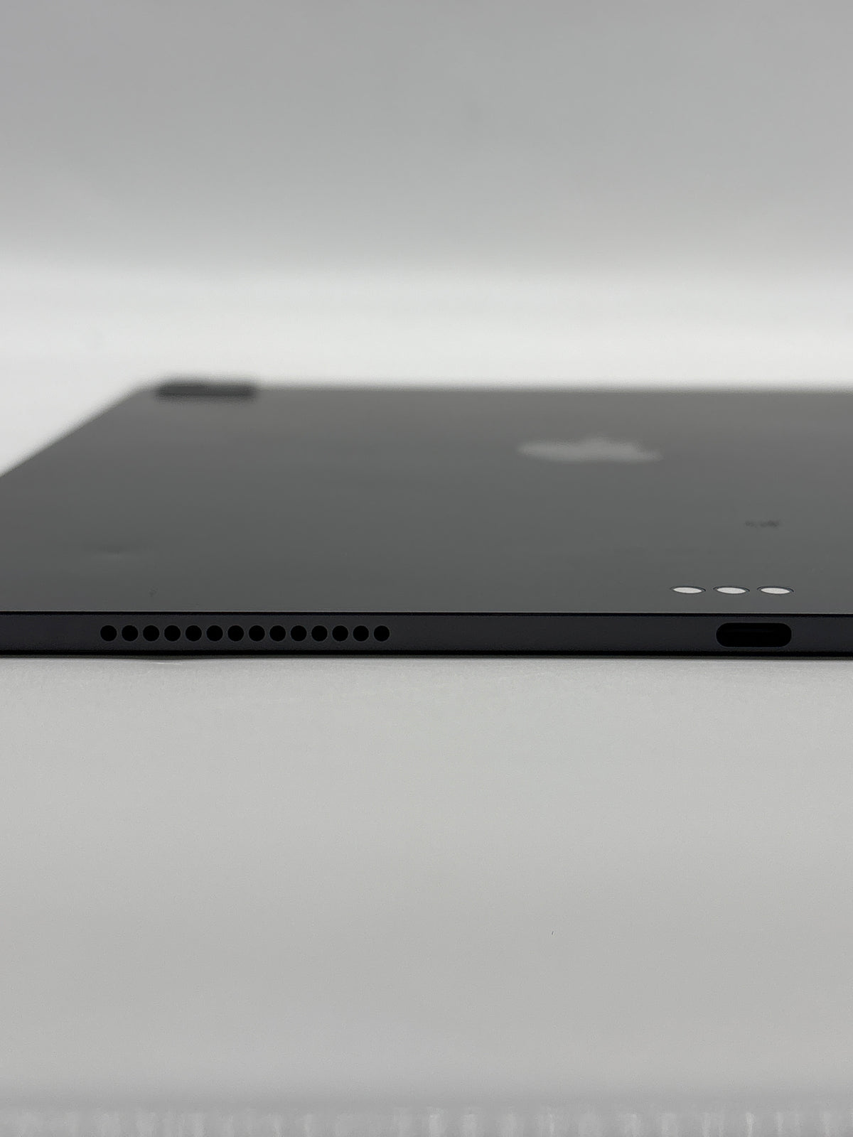 Apple iPad Pro 13in 256GB Wi-Fi Remotely Managed Setup