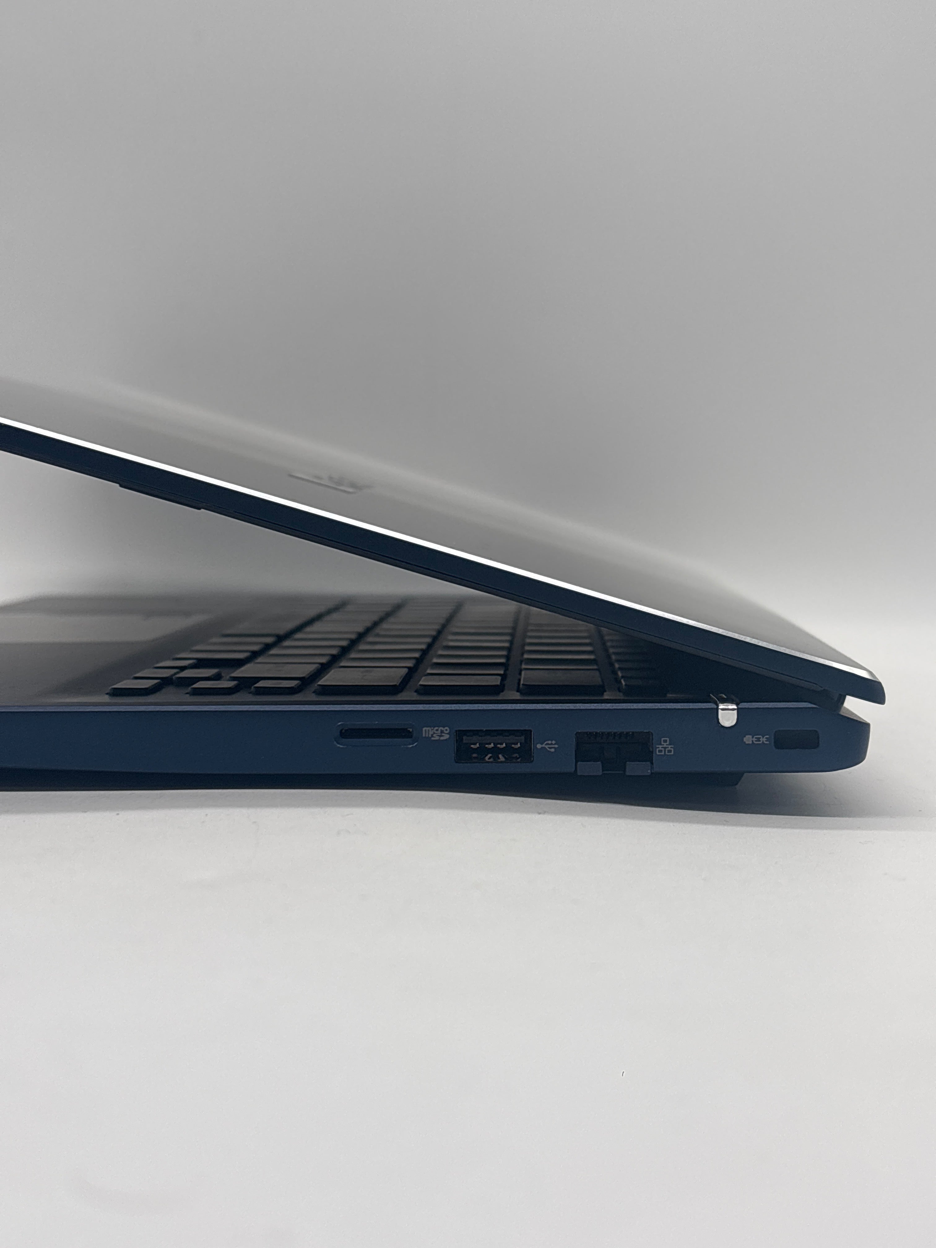 Dynabook Protege X40-K i7-1270P 32GB RAM 512GB SSD