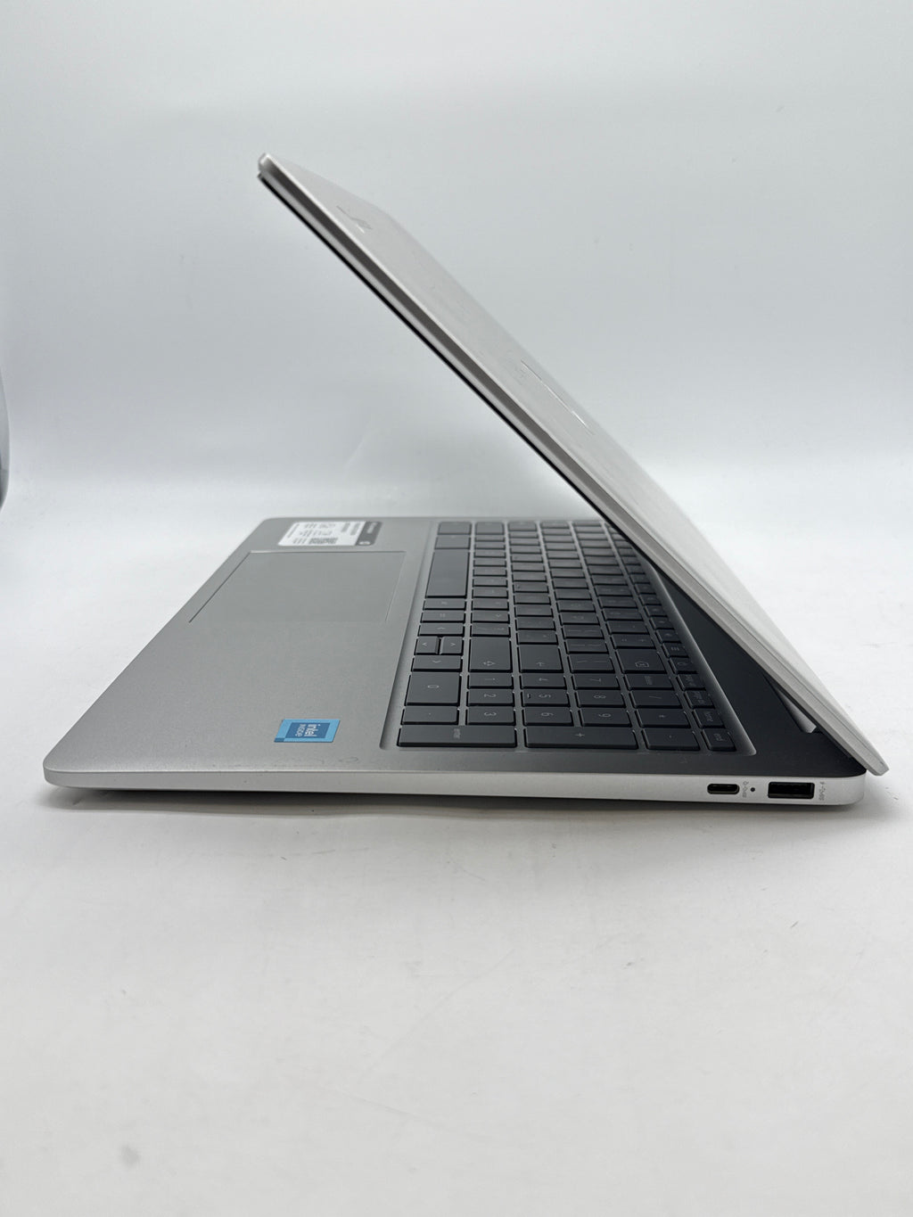 HP Chromebook  15a-nb0013dx Intel N200 8GB RAM 64GeMMC - Used