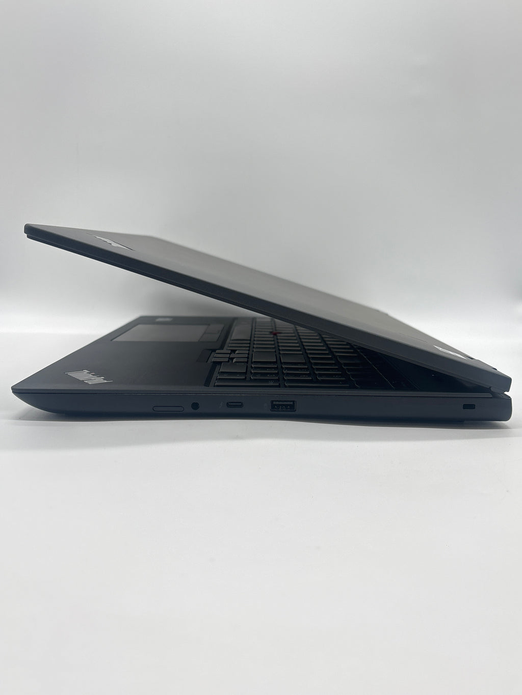 Lenovo ThinkPad P16v Gen 2 Ultra 7 165H 32GB RAM 512GB SSD RTX 2000 Ada  - Warranty