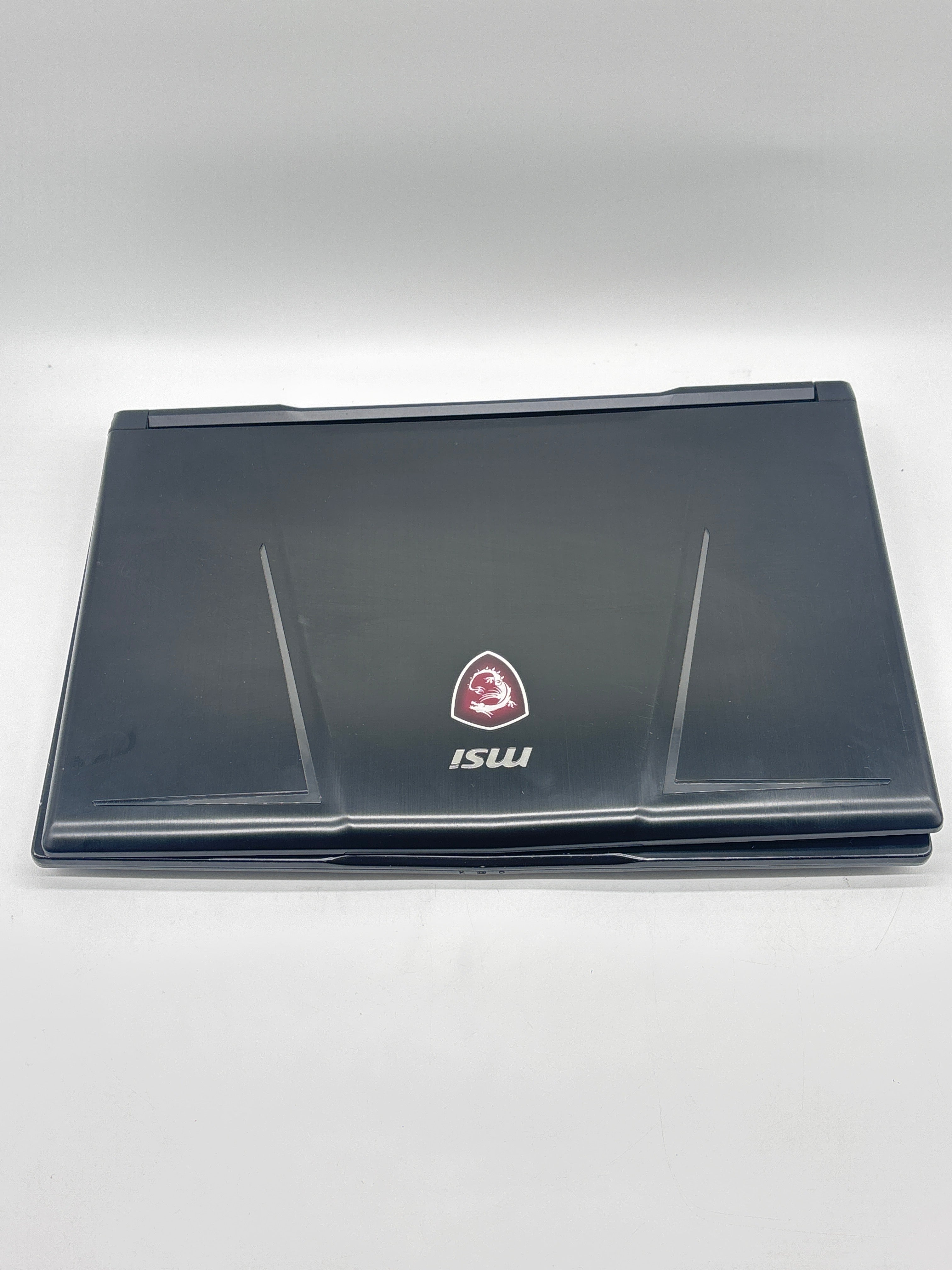 MSI GE63 Raider RGB 9SG i7 32GB RAM 512SSD RTX 2080 With Box - For Parts (Read DESC)