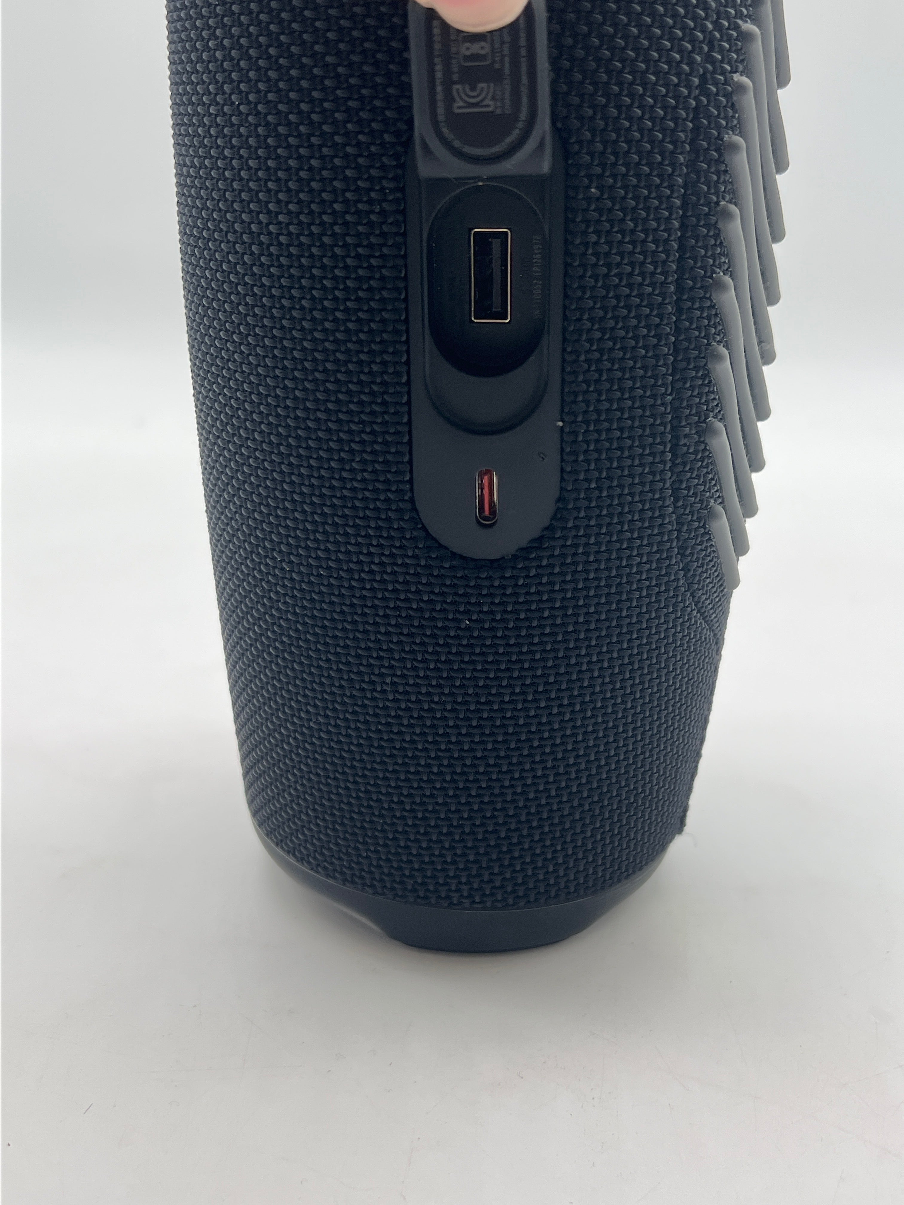 JBL Charge 5 Portable Speaker Black - Used