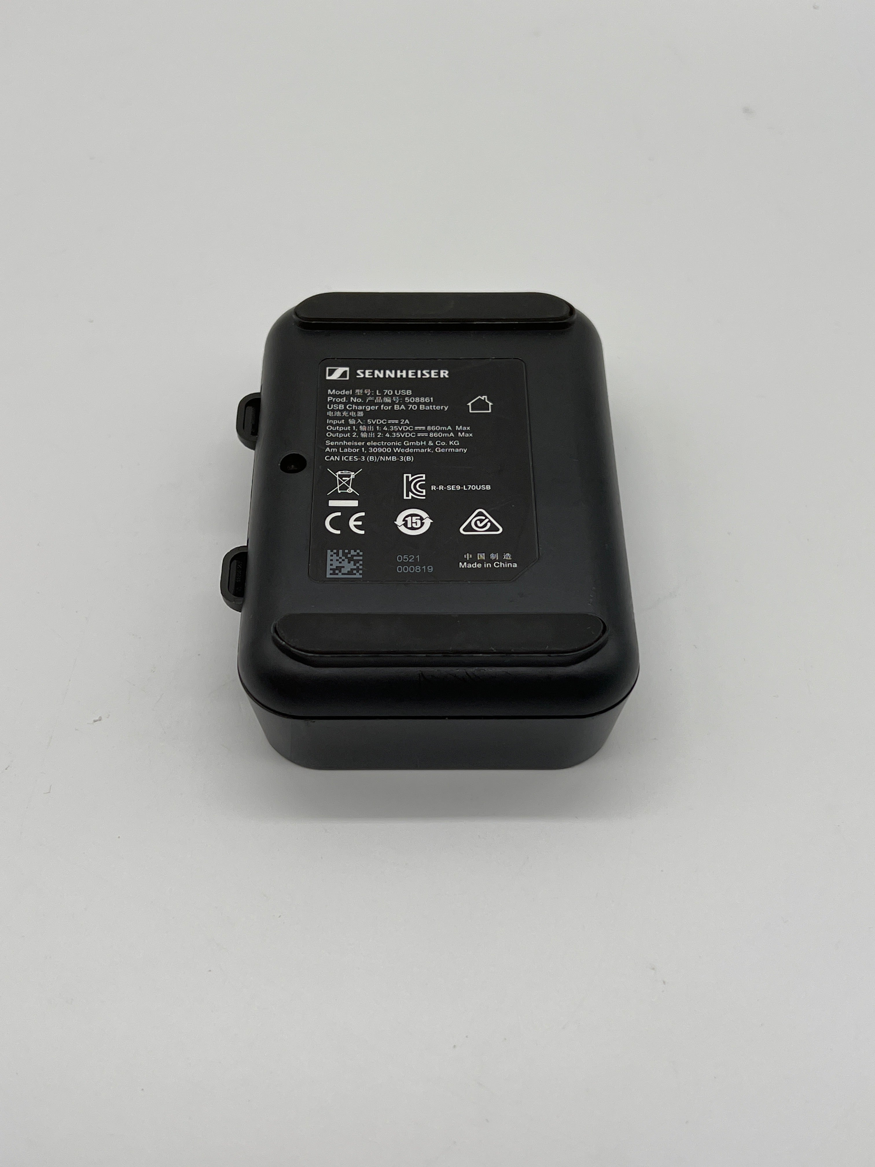 Sennheiser L 70 USB Battery Charger for BA 70 EW-D Black Used