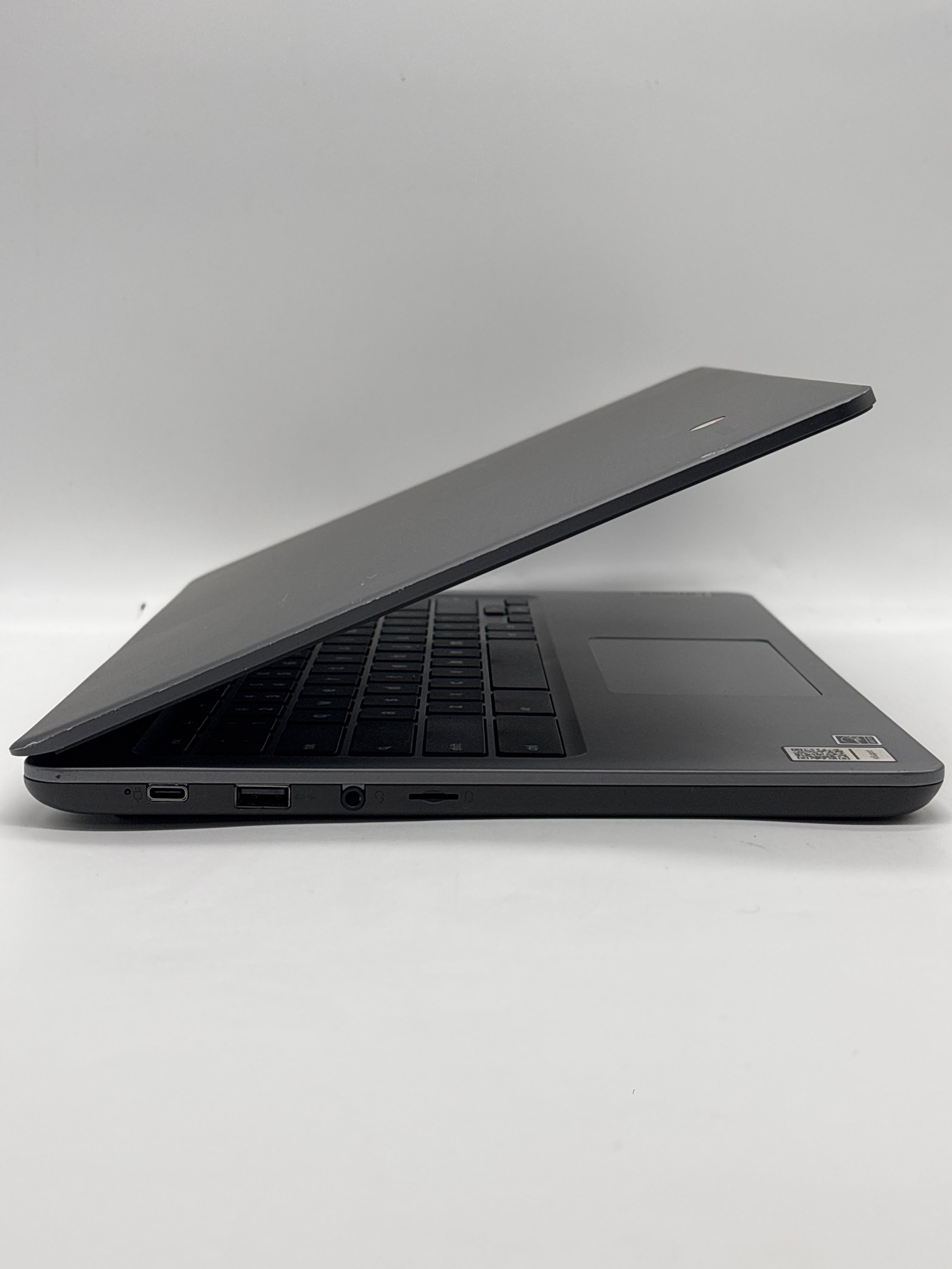 Lenovo 14e ChromeBook Gen 2 AMD 3015Ce 4GB RAM 32GB eMMC
