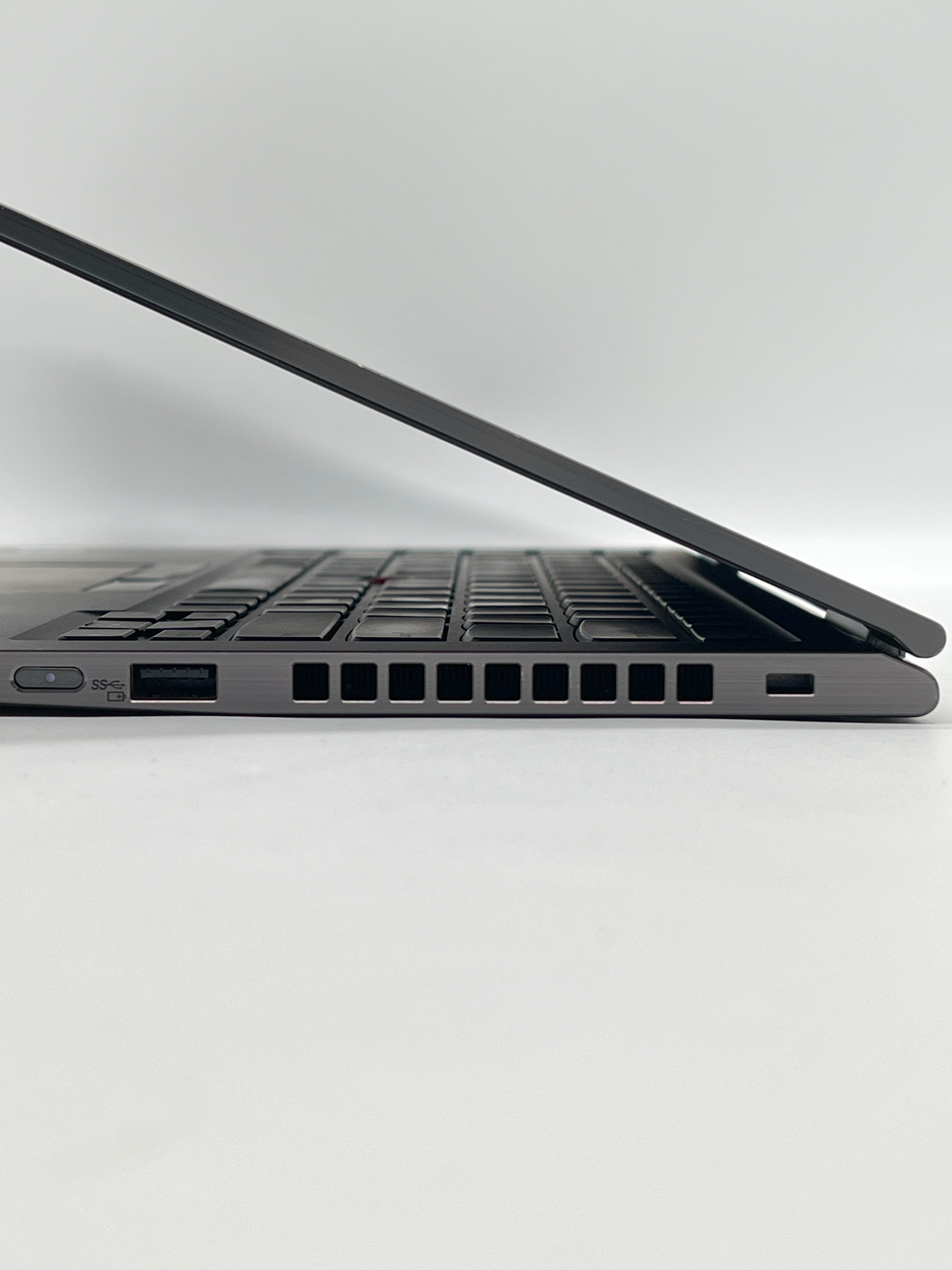 Lenovo ThinkPad X1 Yoga Gen 5 Touch i7-10610U 16GB RAM 512GB SSD