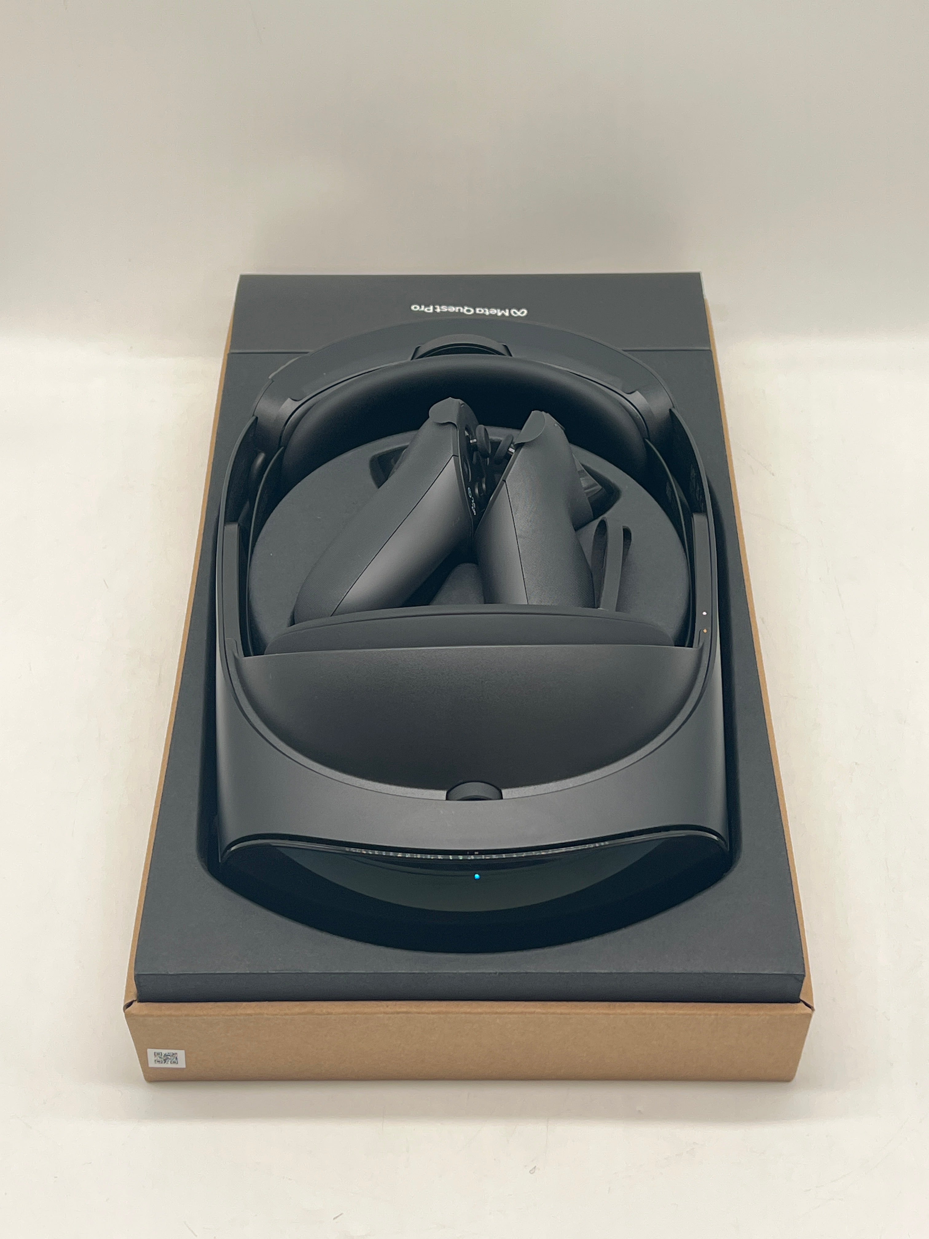 Meta Quest Pro VR Headset Black 256GB - Used With Box