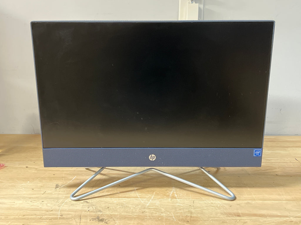 HP 22-DF0013W 21.5in G5905T 4GB RAM 256GB SSD All-in-One PC Used