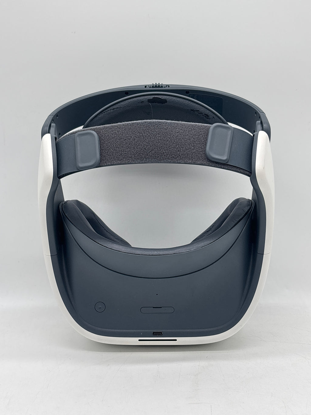 HTC Vive Focus Plus Standalone VR Headset - For Parts (Nose Rim Cracked)