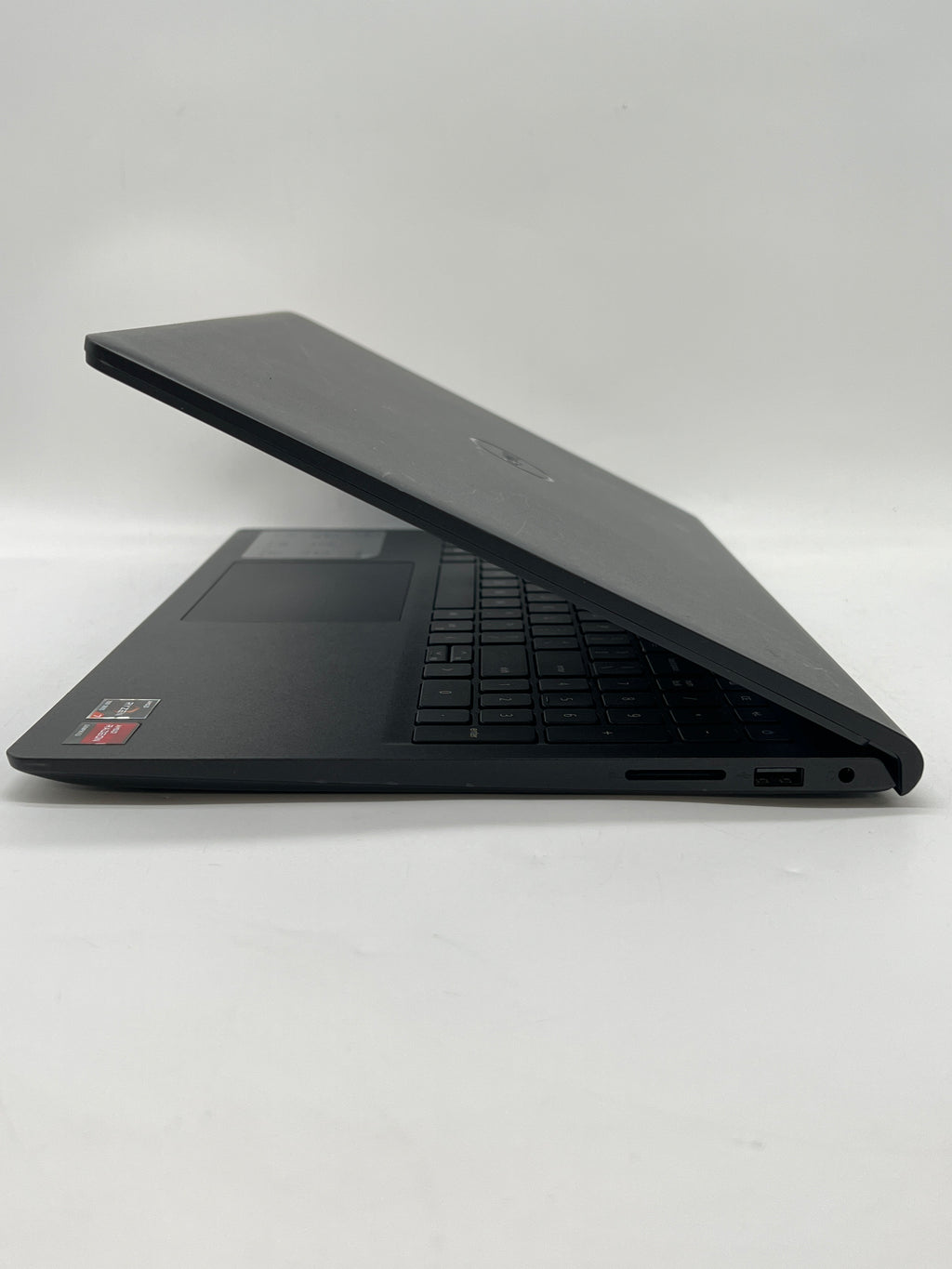 Dell Inspiron 3535 15.6" AMD Ryzen 7 7730U 16GB RAM 512GB SSD Black - For Parts