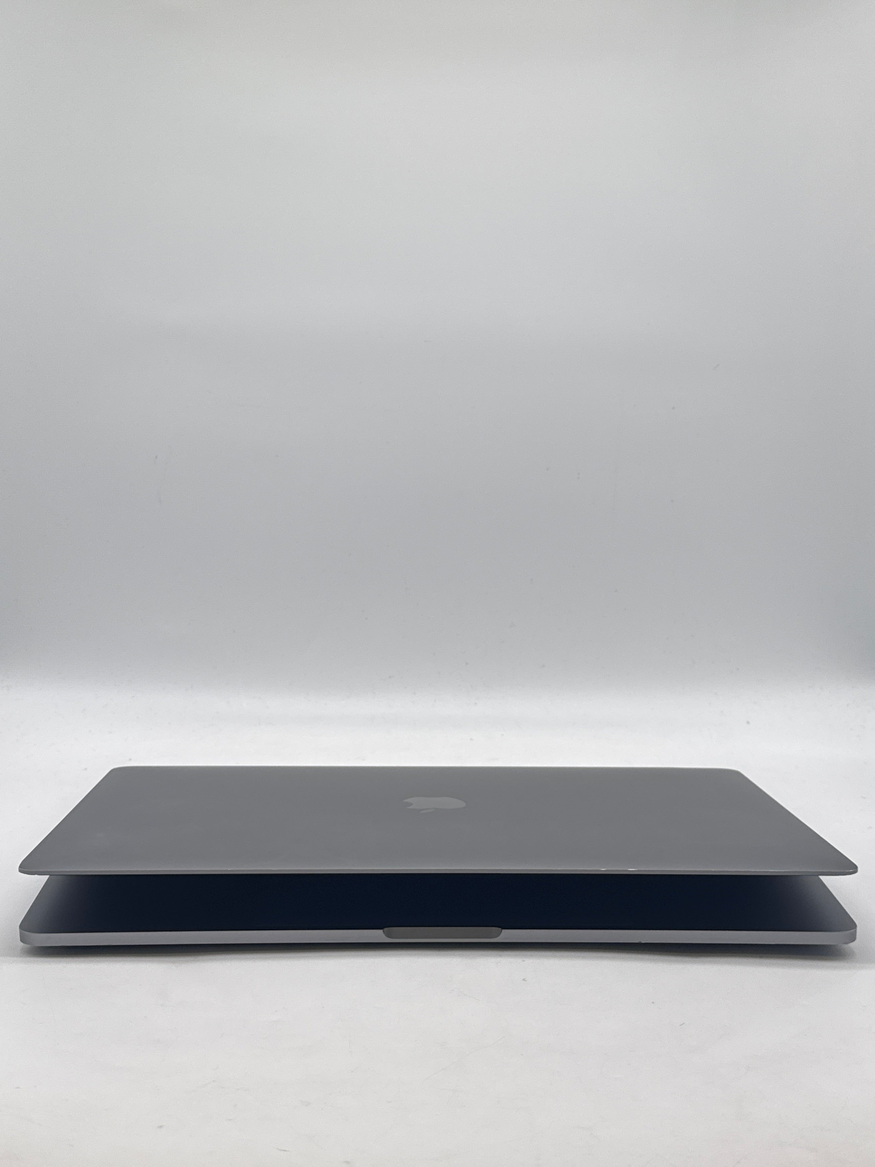 Apple MacBook Pro 15" A1707 2016 Intel Core i7 16GB RAM 1TB SSD - Used