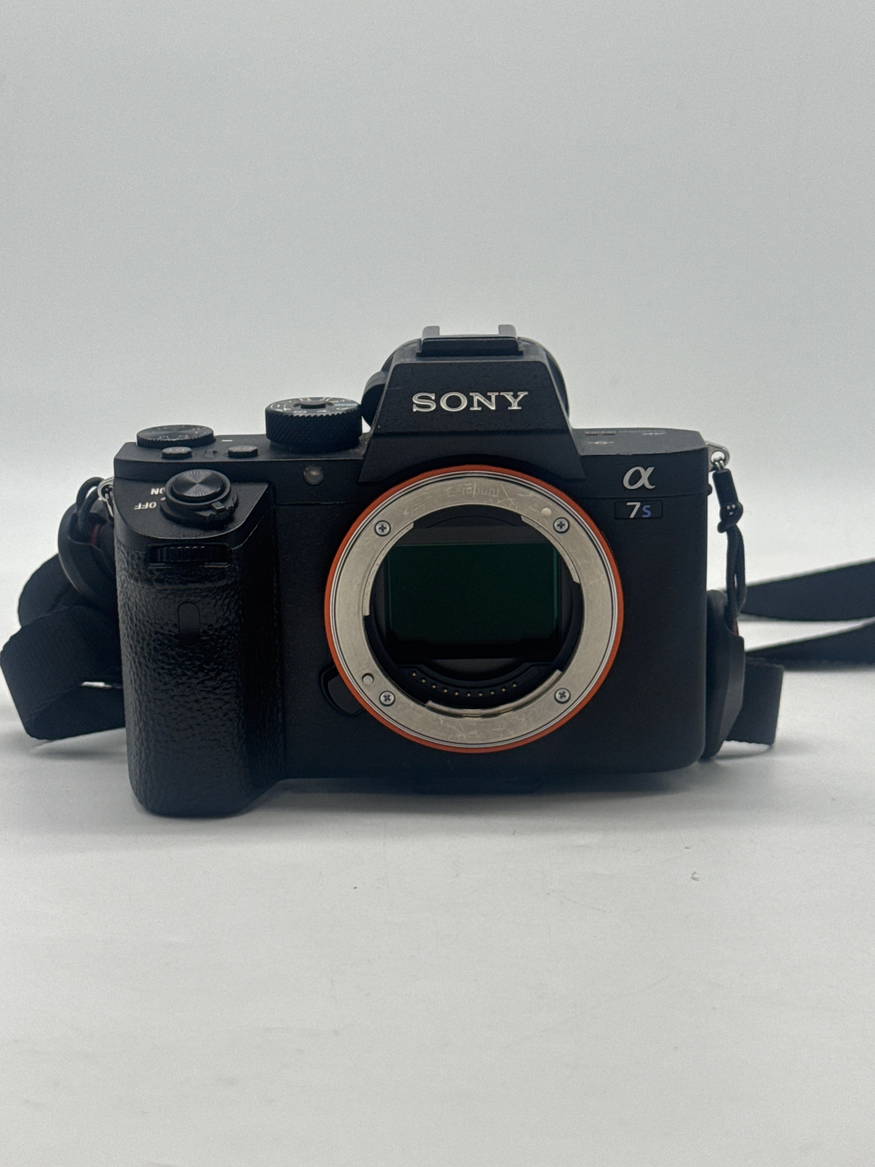 Sony Alpha a7S II ILCE-7SM2 12.2MP Camera shutter count 5100