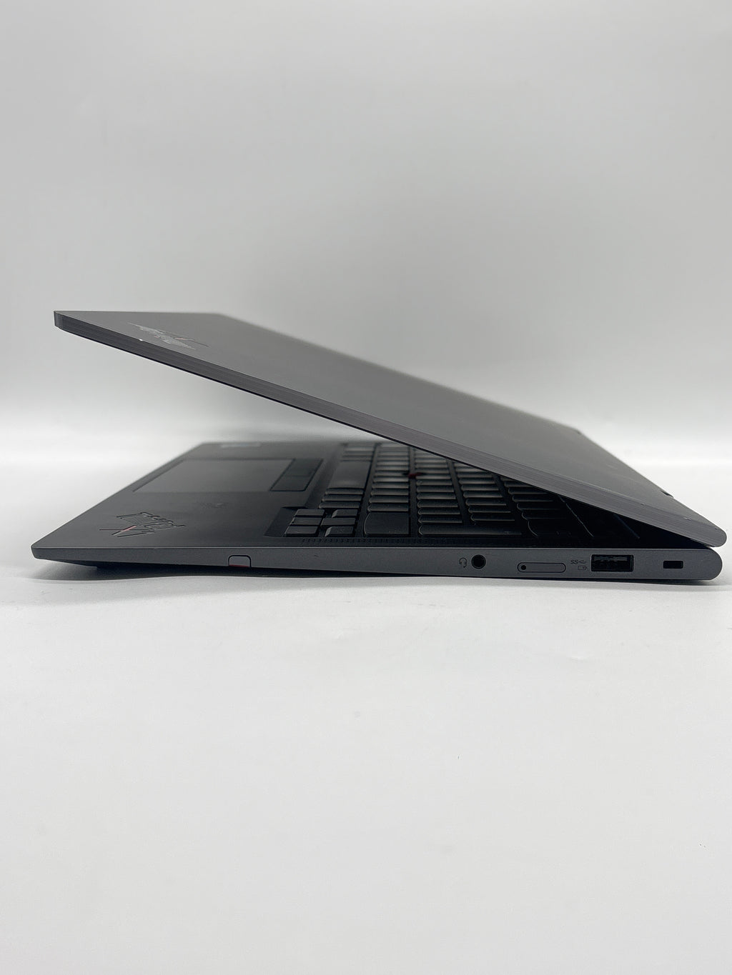 Lenovo ThinkPad X1 Yoga Gen 6 i7-1185G7 32GB RAM 512GB SSD - For Parts (Read DESC)