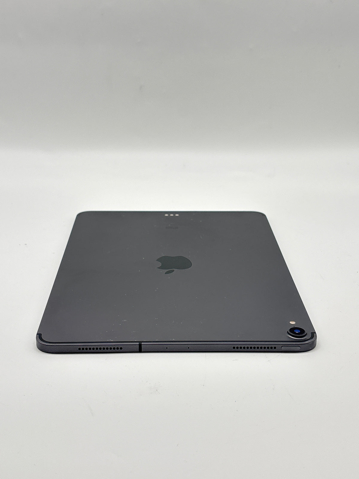 Apple iPad Pro 1st Gen 64GB Space Gray Cellular Wi-Fi