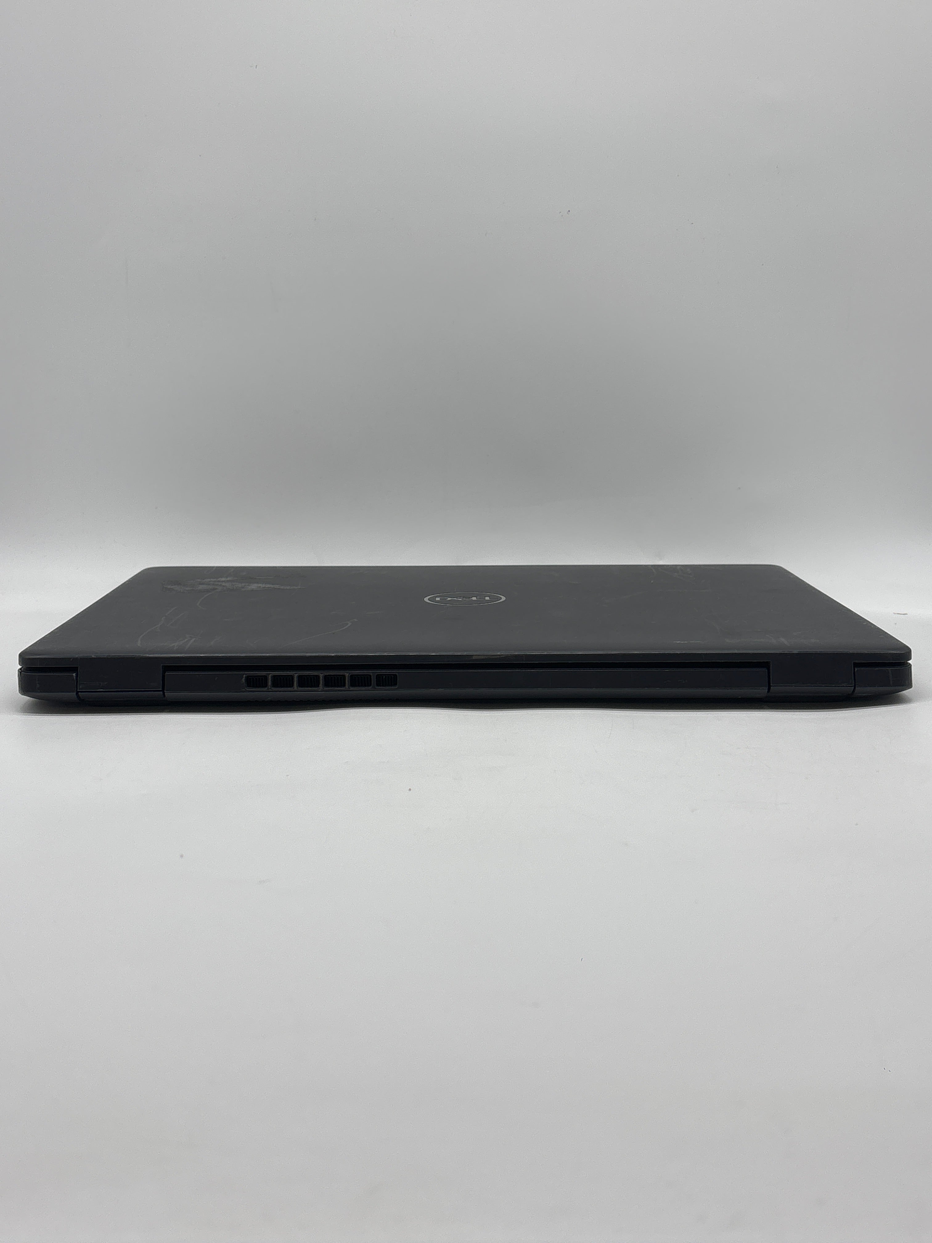 Dell Latitude 3510 i7-10510U 8GB RAM 256GB SSD - Bad Keyboard