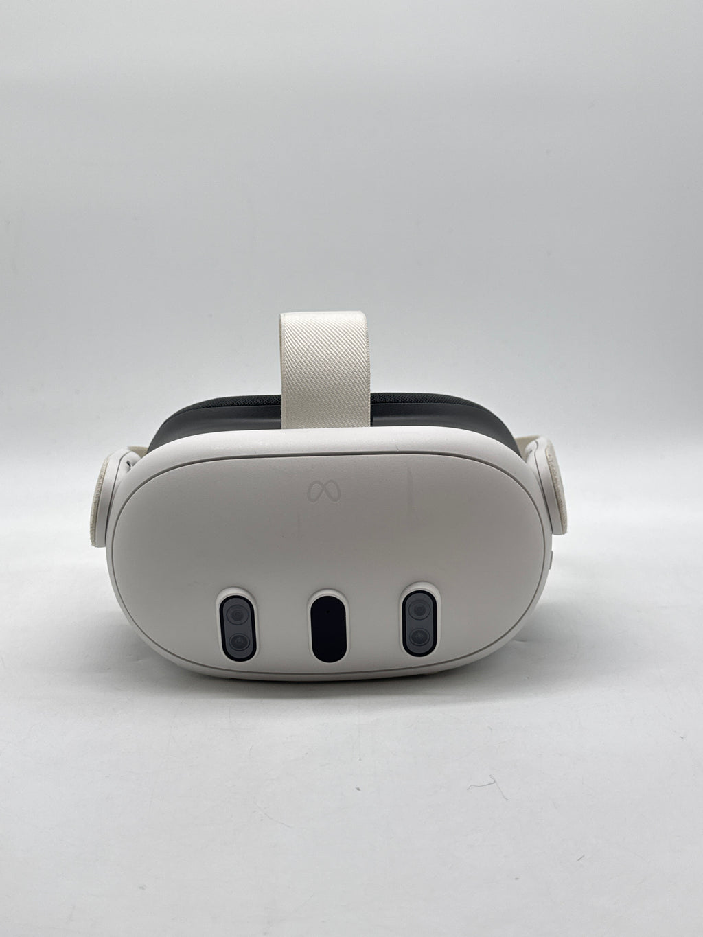 Meta Quest 3 512GB Standalone VR Headset White w/ Touch Plus Controllers