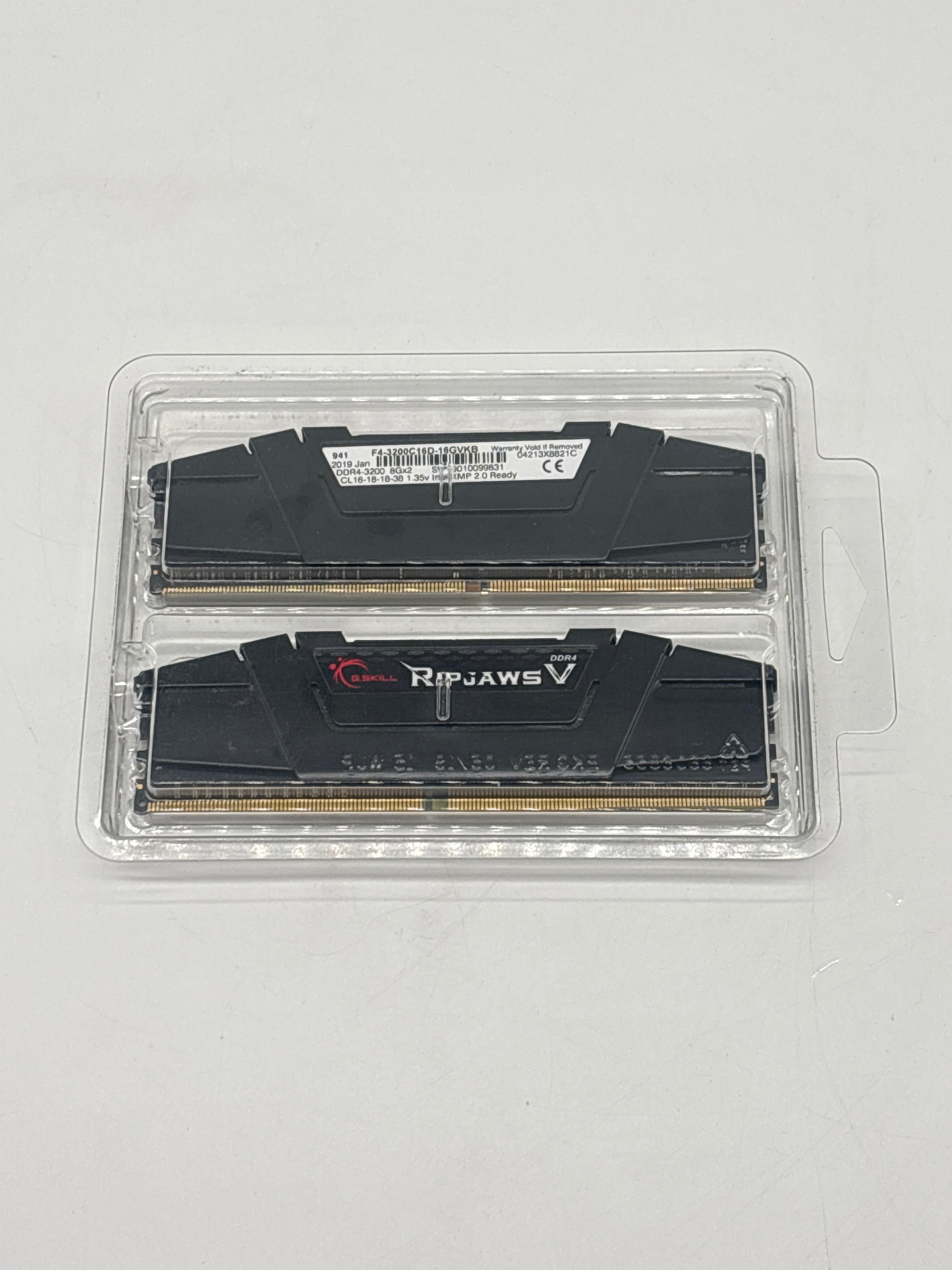 G.Skill Ripjaws F4-3200C 16GB DDR4 RAM - Used, Black
