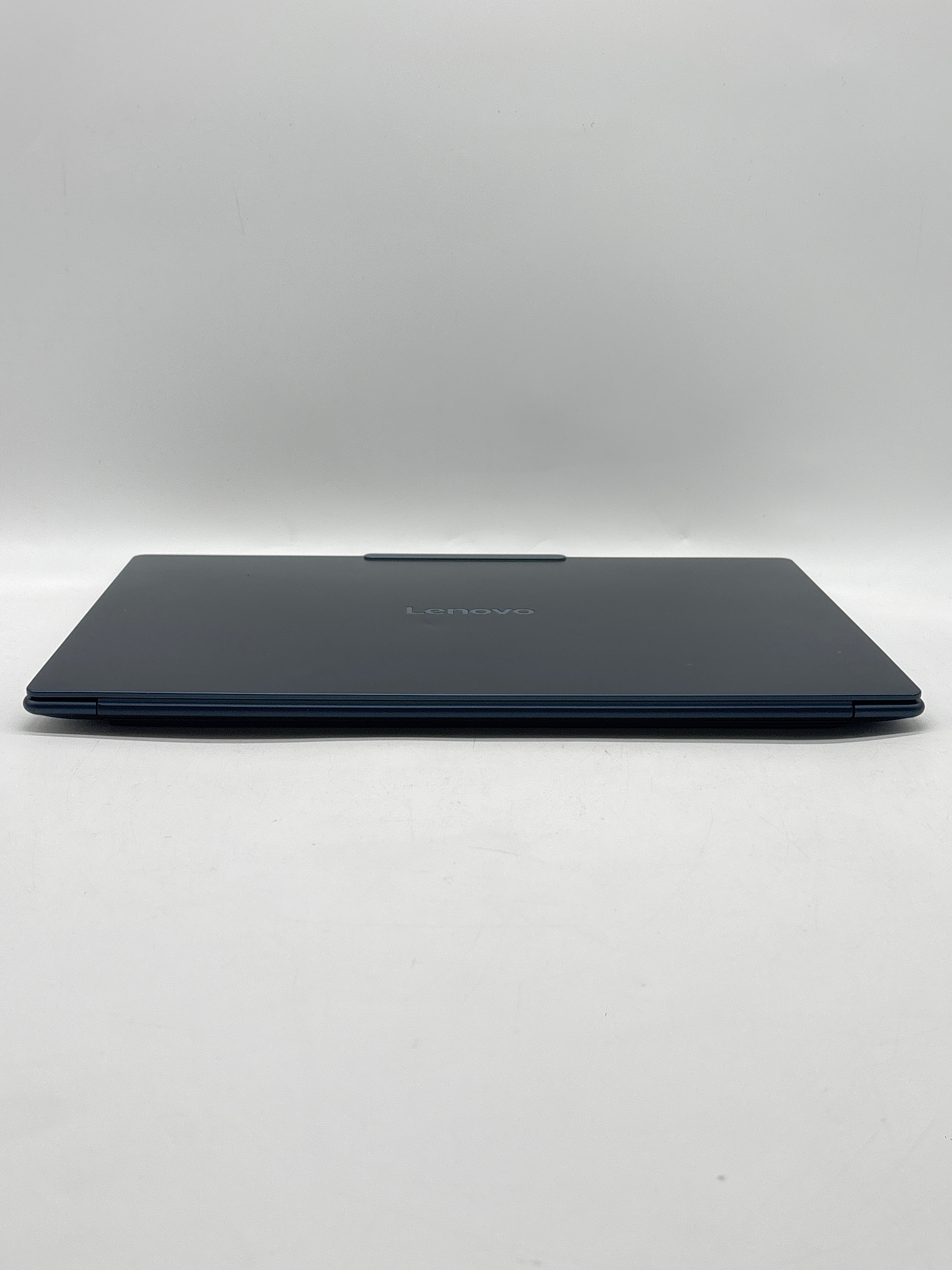 Lenovo Yoga Slim 7 14Q8X9 Snapdragon X Elite X1E78100 16GB RAM 512GB SSD