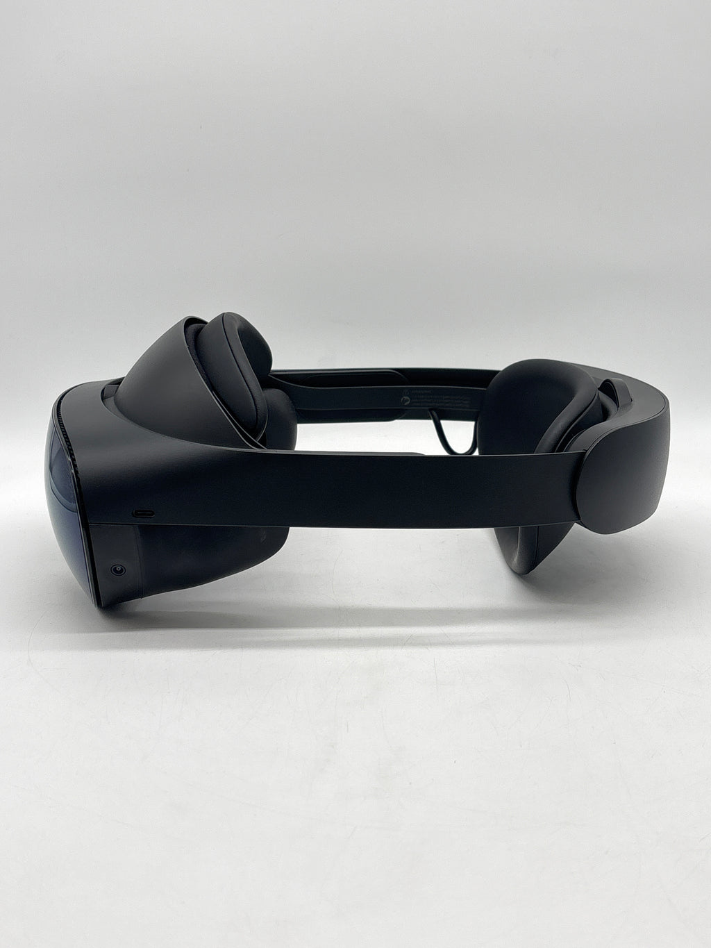 Meta Quest Pro 256GB Standalone VR Headset Black - Used With Box