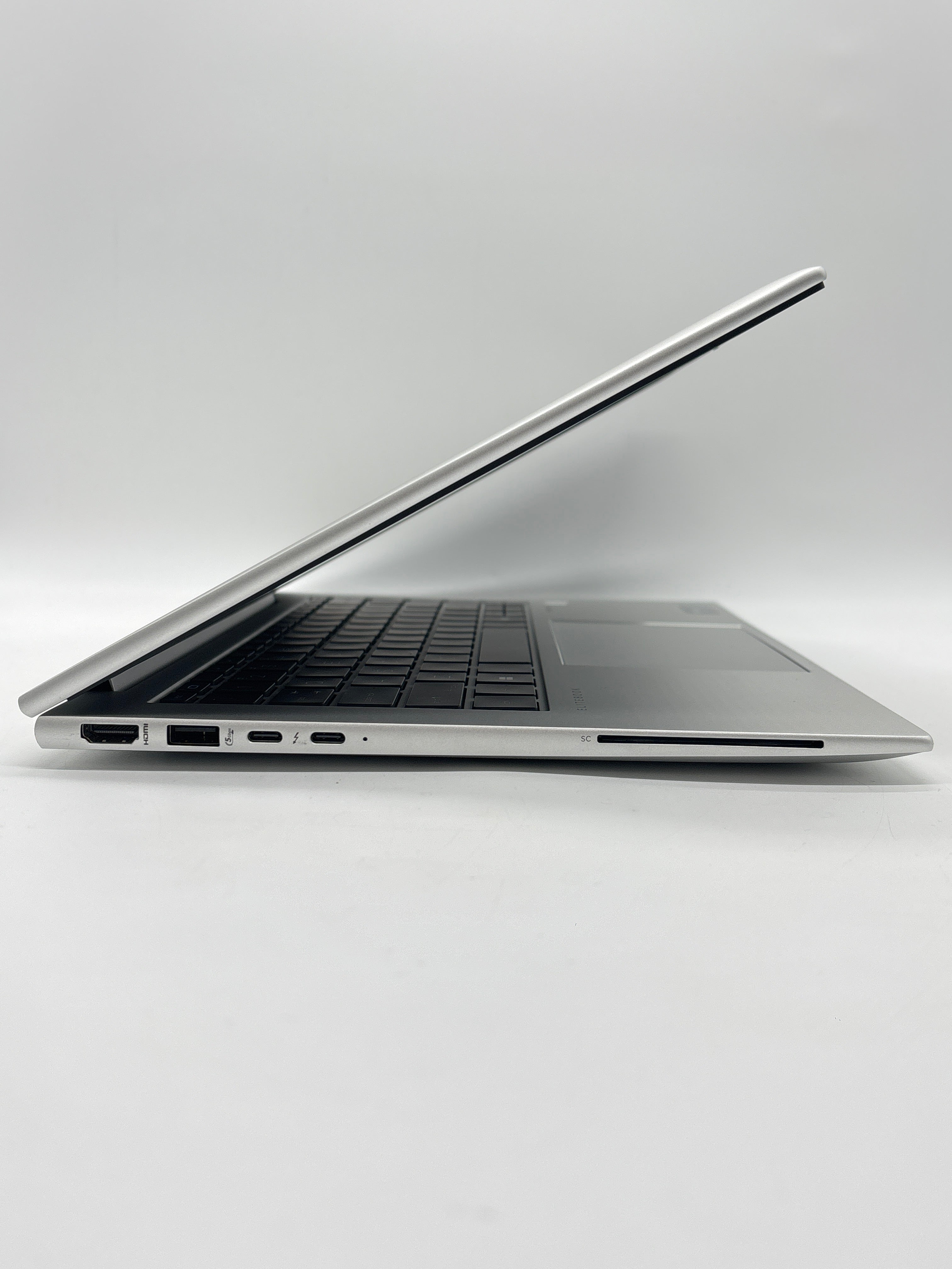HP EliteBook 840 G11 Ultra 5 135U 32GB RAM 512GB SSD - For Parts (Read DESC)