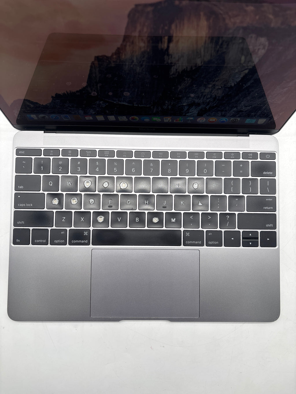 Apple MacBook A1532 12" Core M 8GB RAM 512GB SSD Space Gray - For Parts