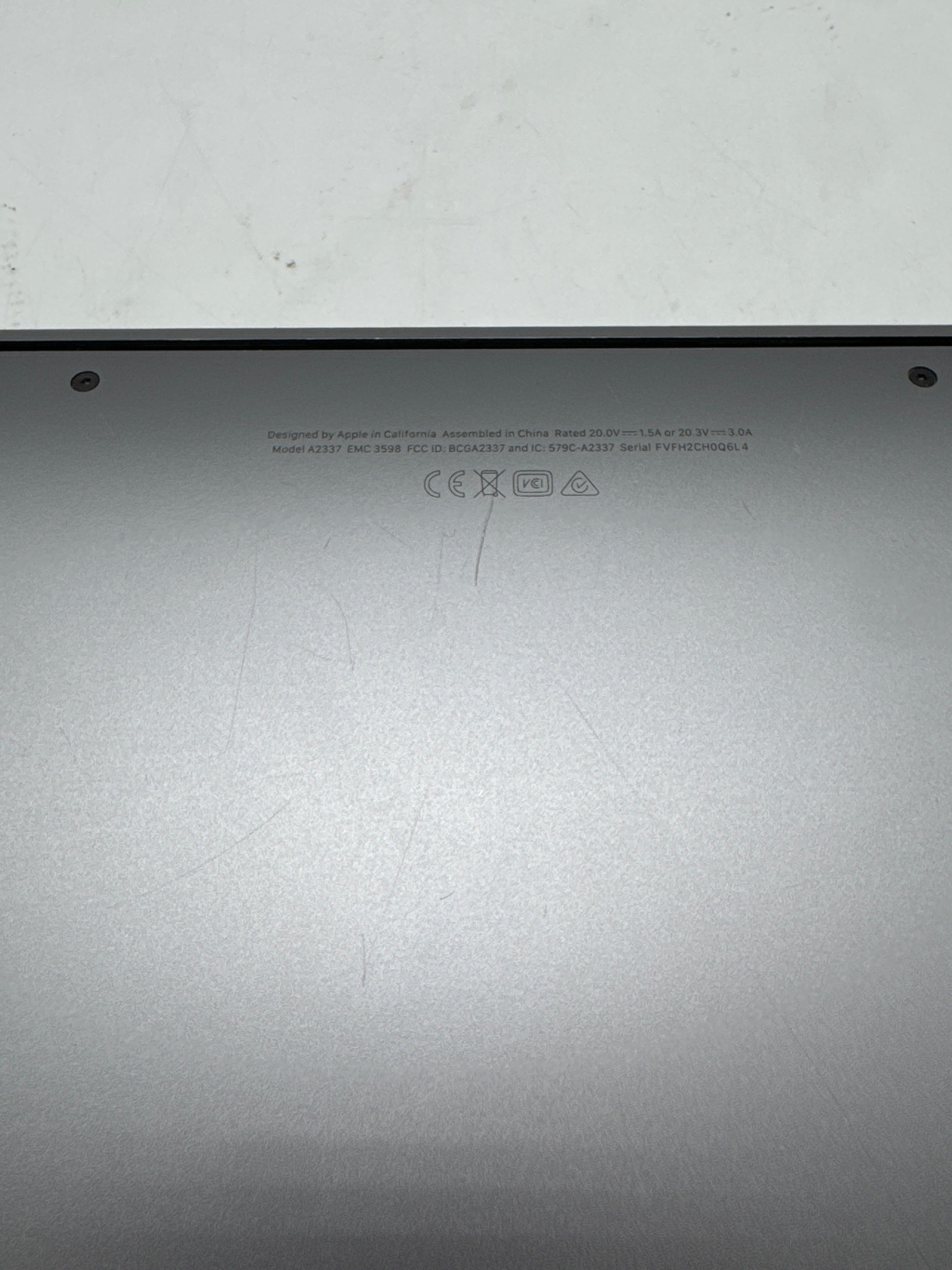 Apple MacBook Air 13" M1 A2337 8GB RAM 256GB SSD - For Parts