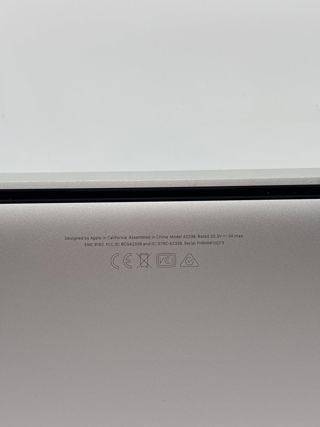 Apple MacBook Pro 13" A2338 2022 M2 8GB RAM 512GB SSD