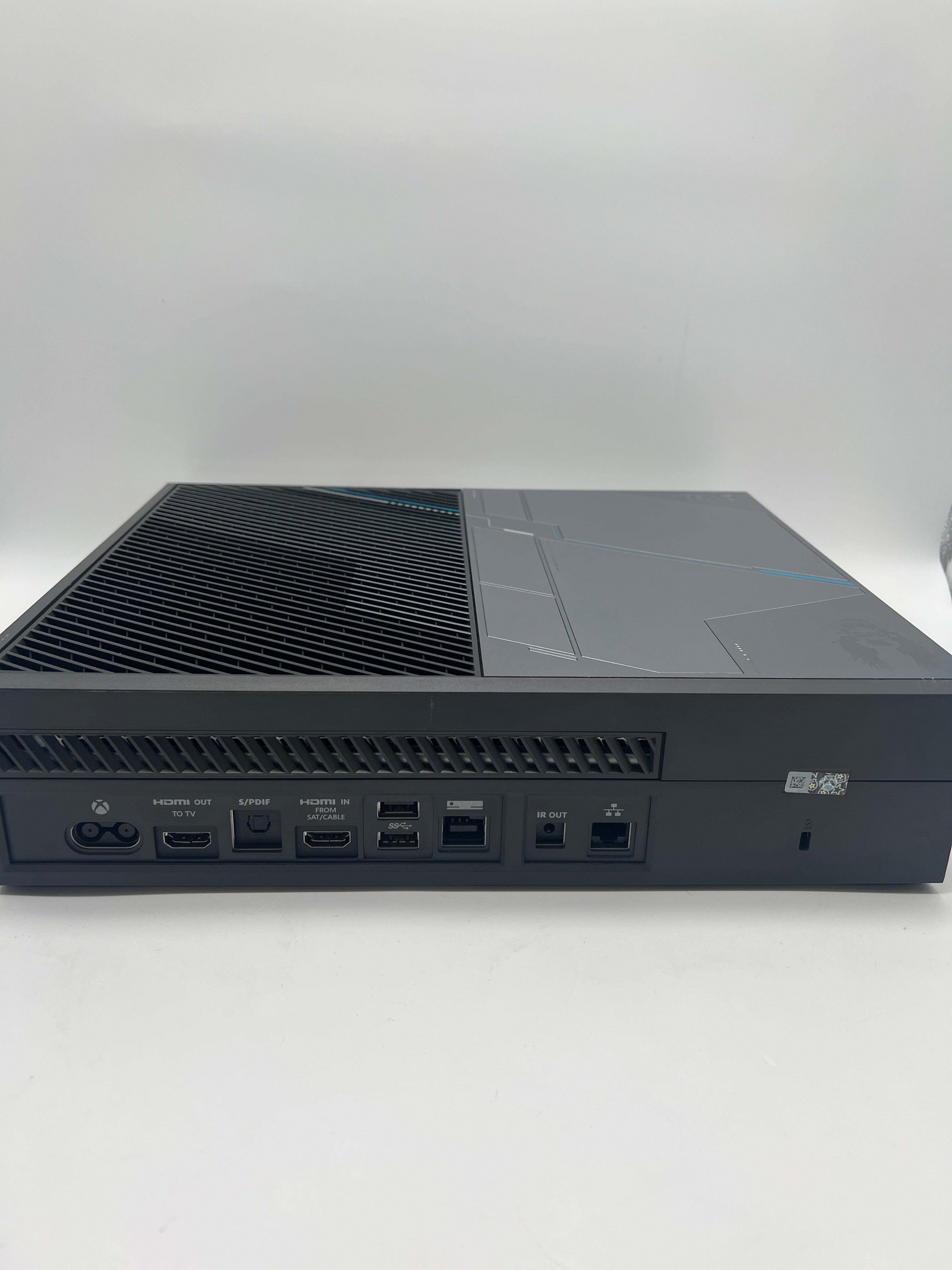 Xbox One  Halo 5: Guardians (1540) 2013 - Space Gray