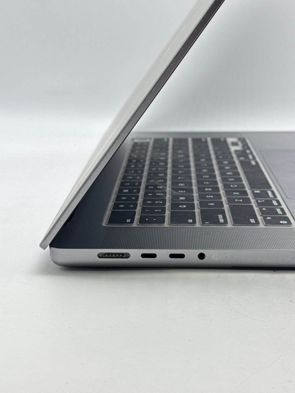 Apple MacBook Pro 16" M1 Pro A2485 16GB RAM 1TB SSD - For Parts