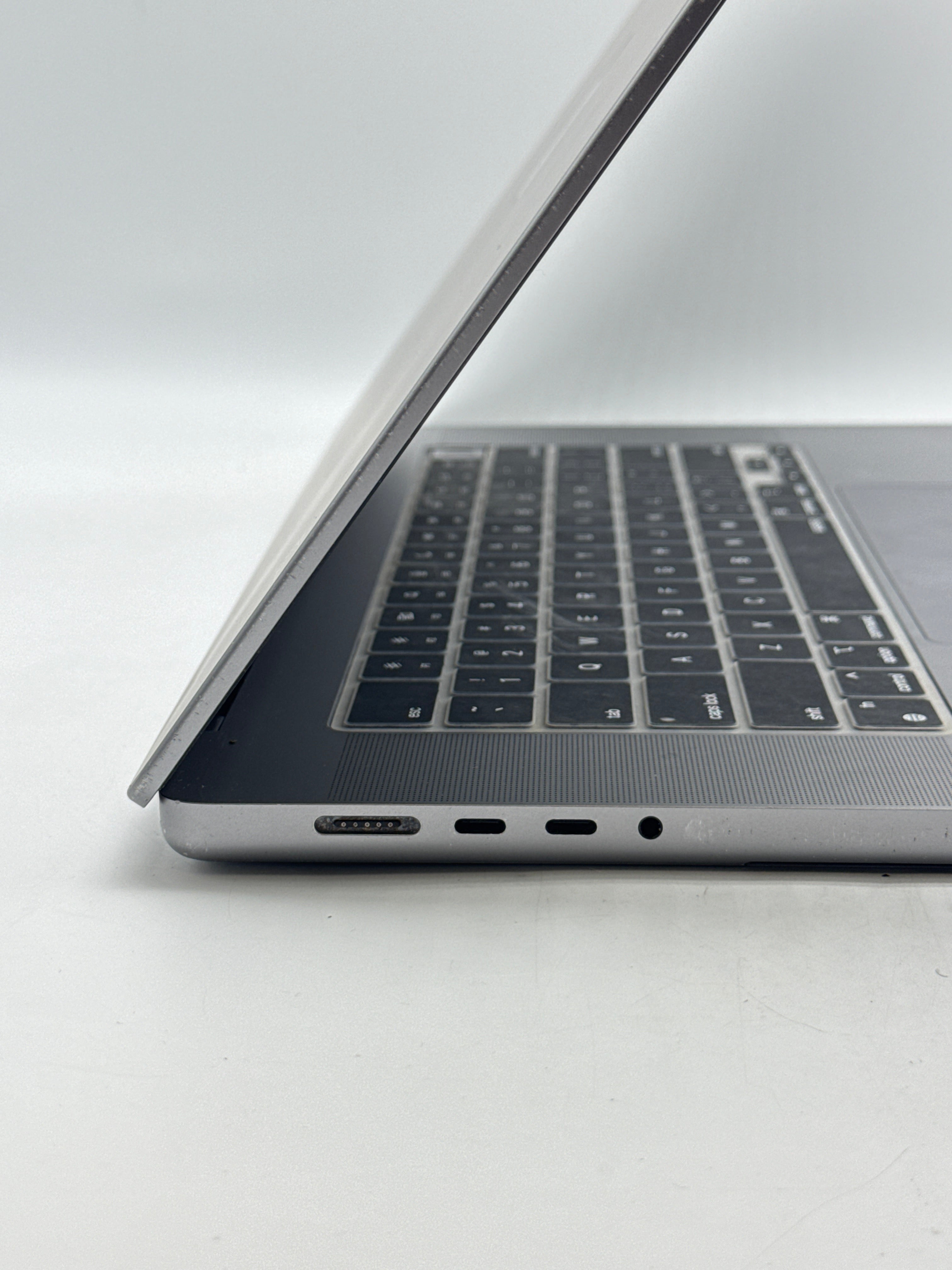 Apple MacBook Pro 16" M1 Pro A2485 16GB RAM 1TB SSD - For Parts