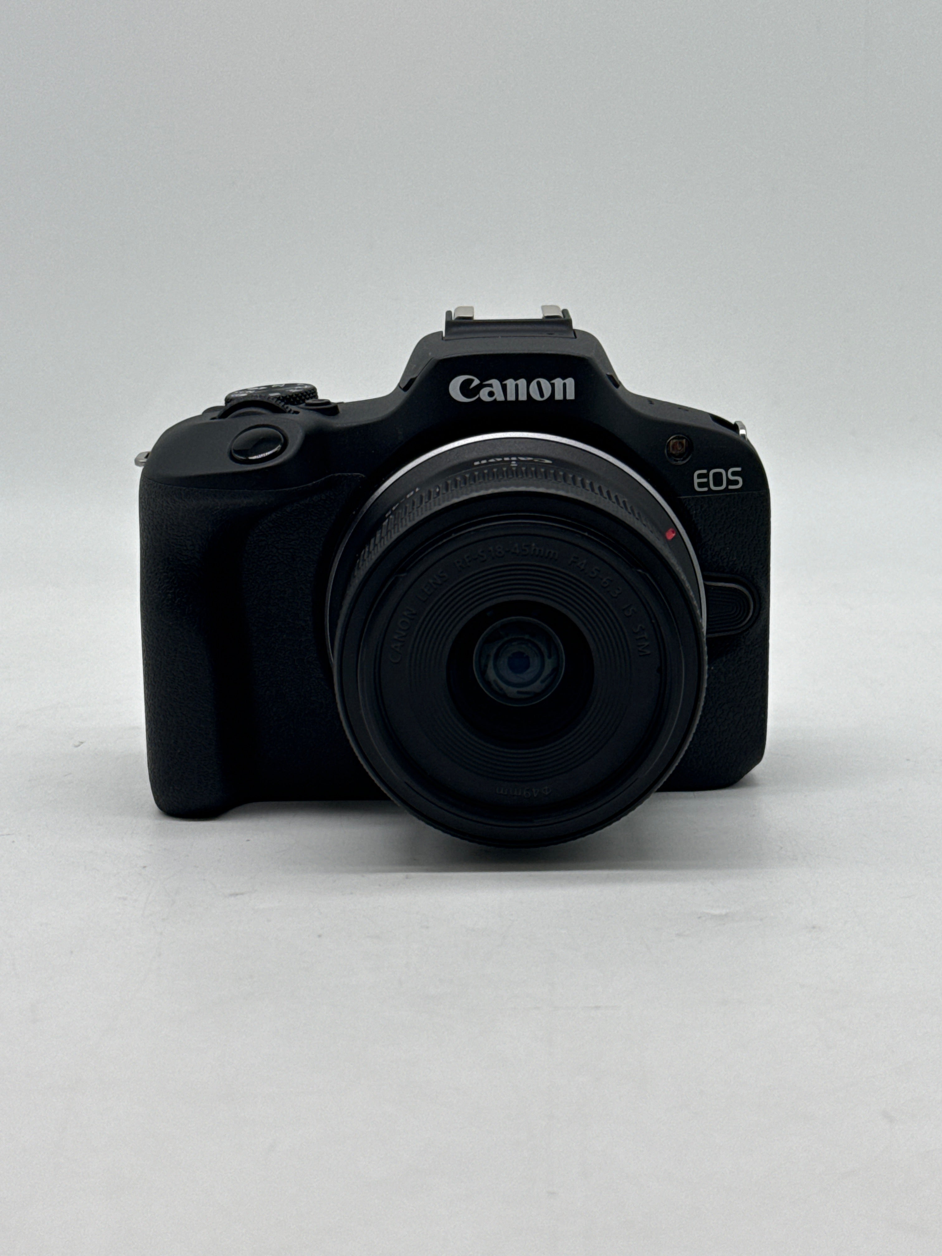 Canon EOS R100 24.1MP Mirrorless Camera w/ RF-S 18-45mm - Used